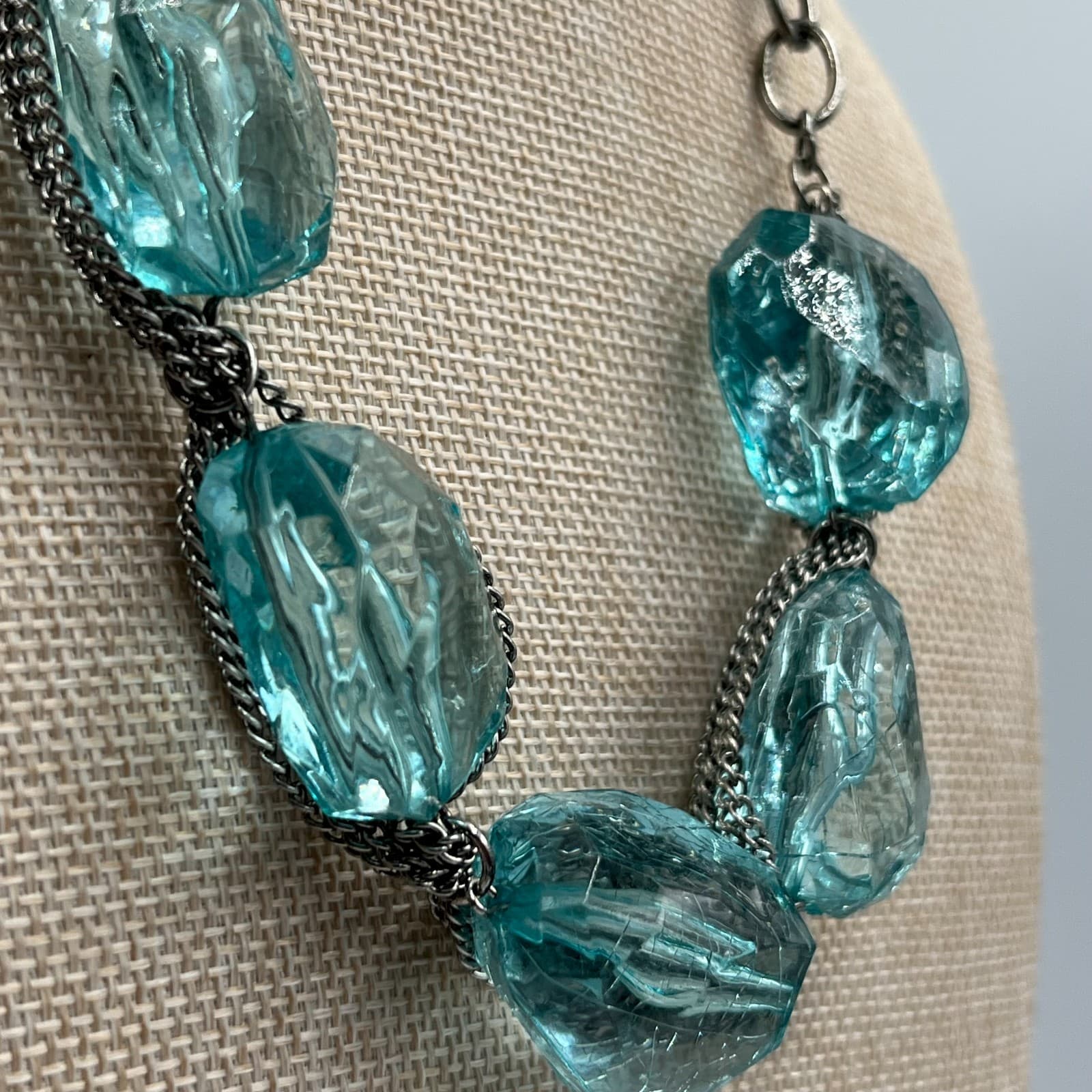 Vintage Mid Century Blue Art Glass Statement Necklace Silver Tone Chunky Boho - Thumbnail 5