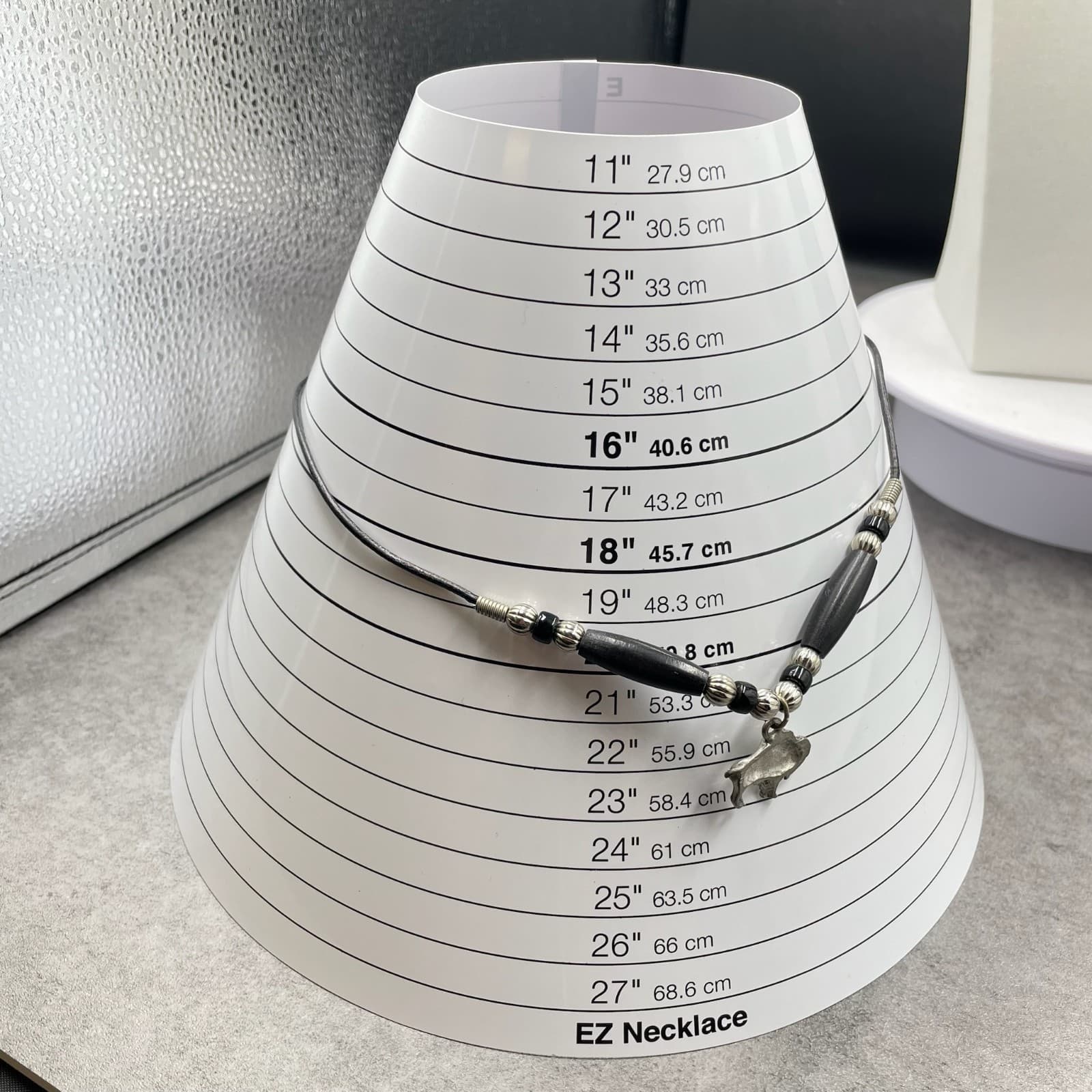 Vintage Black Silver-Tone Buffalo-Shaped Beaded Charm Necklace - Size 23" - Thumbnail 5