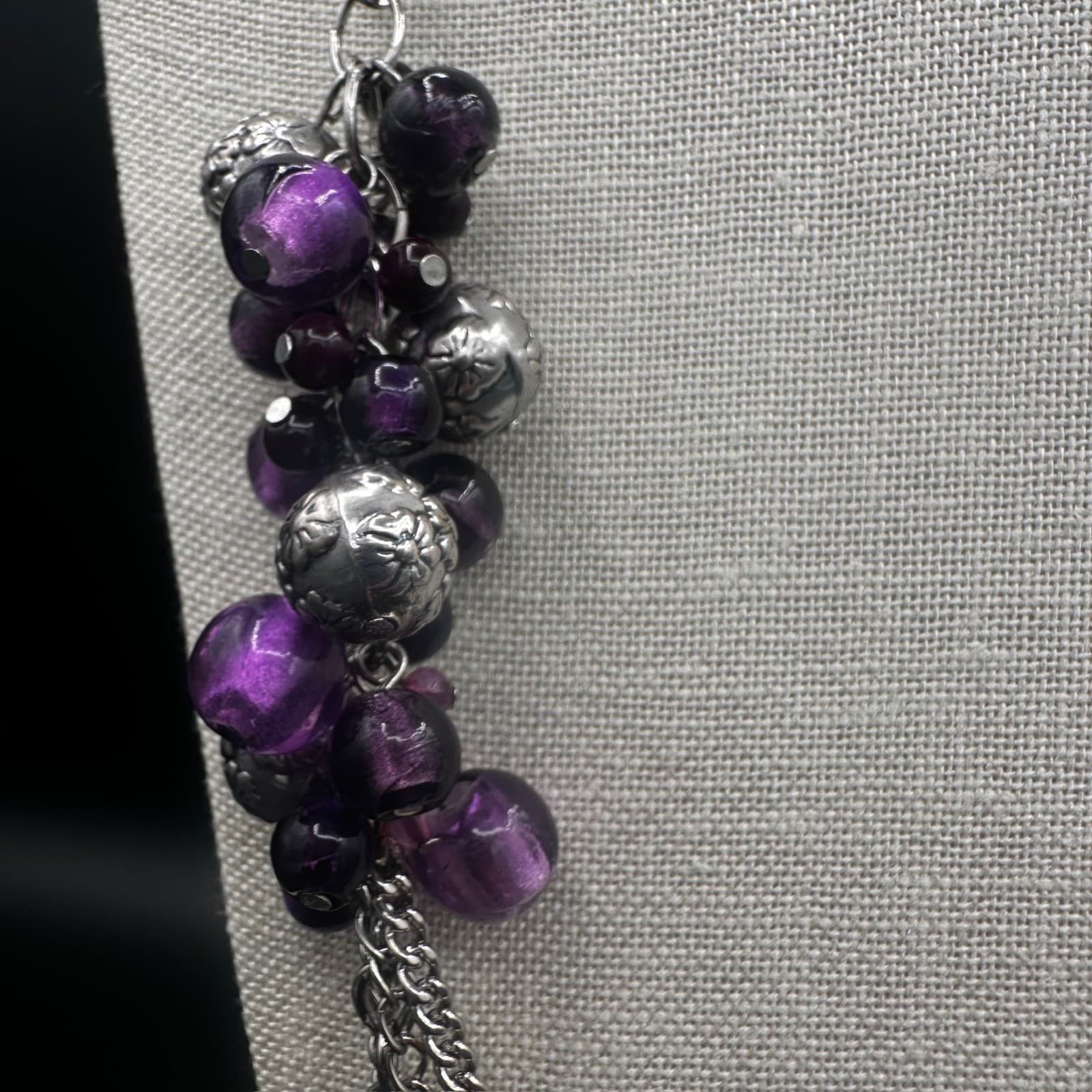 Vintage Layered Silver-Tone Statement Necklace w/ Purple Bead Cluster Y2K Glam - Thumbnail 5