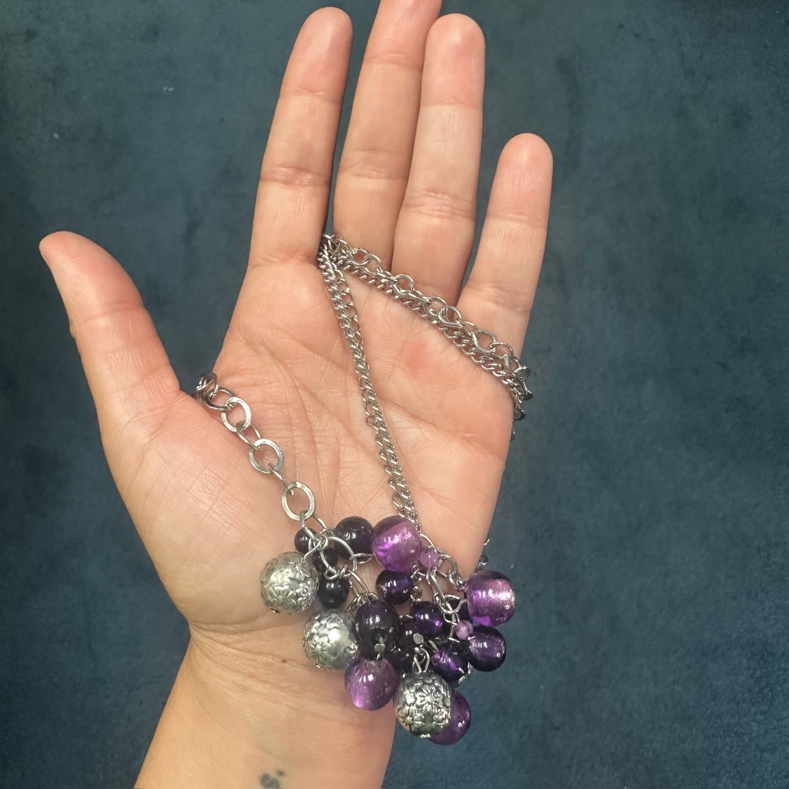 Vintage Layered Silver-Tone Statement Necklace w/ Purple Bead Cluster Y2K Glam - Thumbnail 6