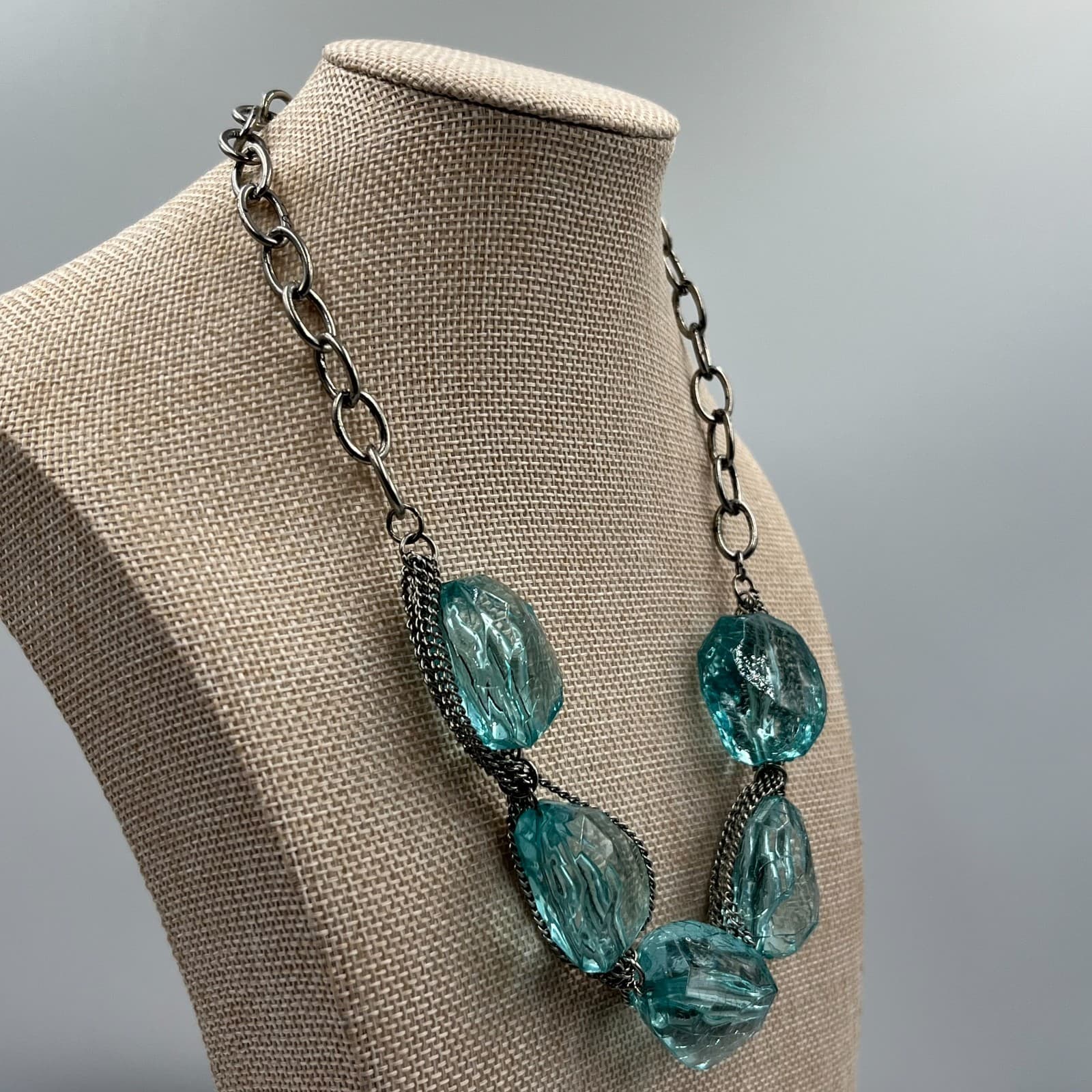 Vintage Mid Century Blue Art Glass Statement Necklace Silver Tone Chunky Boho - Thumbnail 4