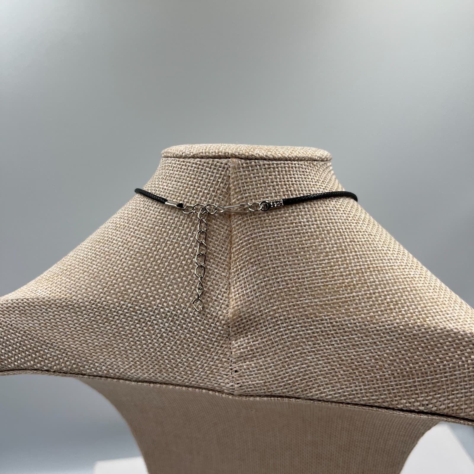 Vintage Ornate Silver Cross Pendant Necklace Fleur De Lis Crystal Gothic Victori - Thumbnail 7