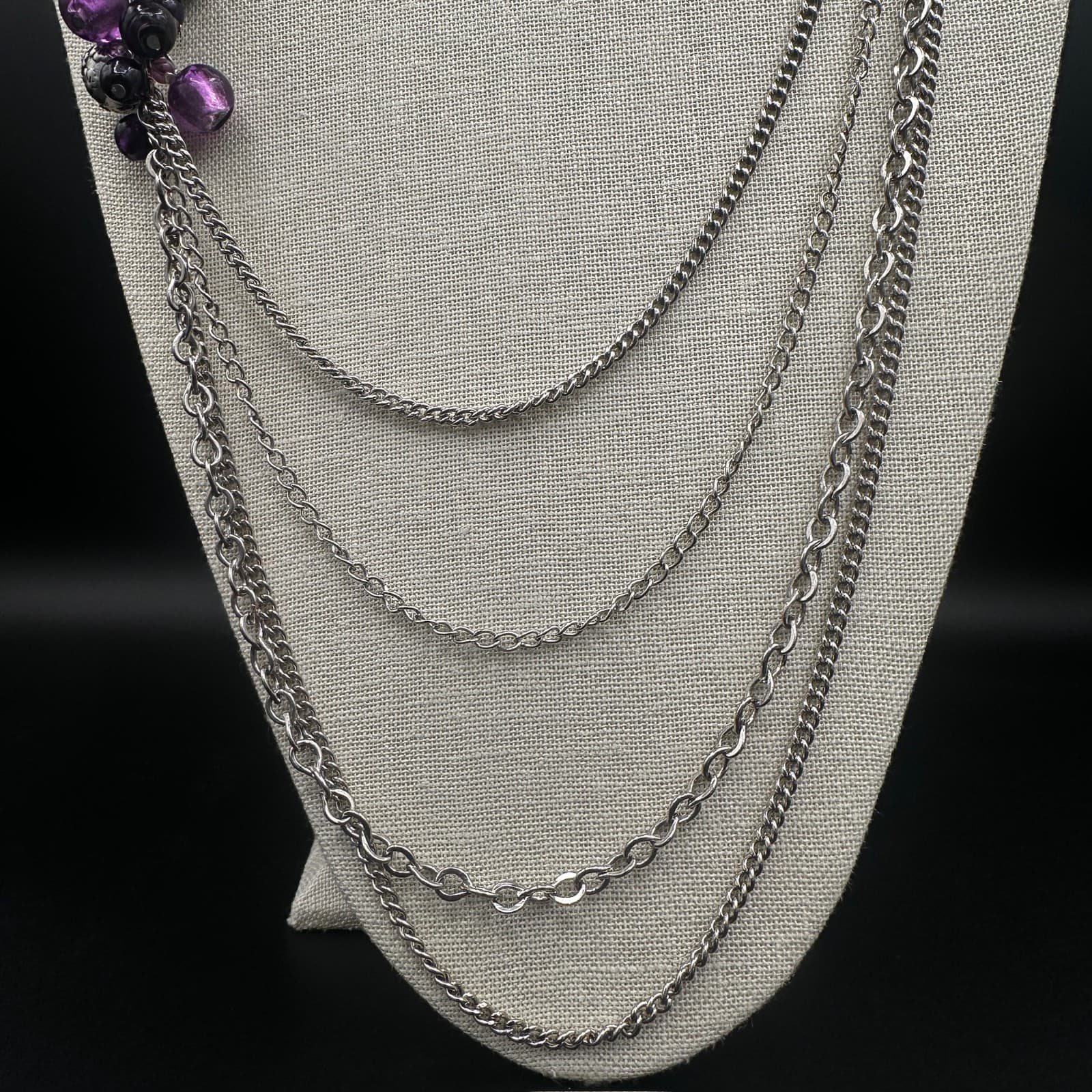 Vintage Layered Silver-Tone Statement Necklace w/ Purple Bead Cluster Y2K Glam - Thumbnail 3