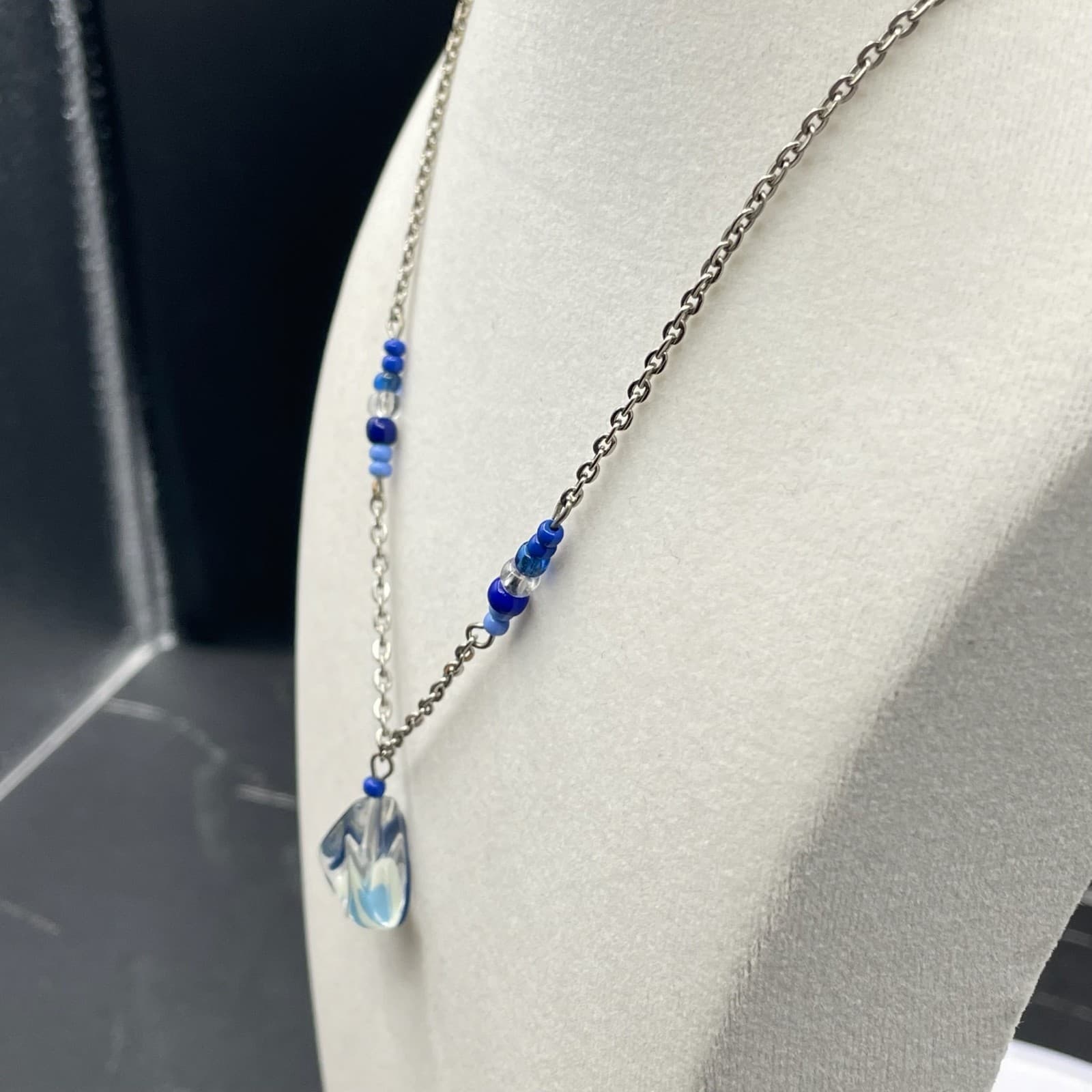 Vintage Womens Blue Glass Pendant & Crystal Bead Chain Fashion Necklace - Thumbnail 8