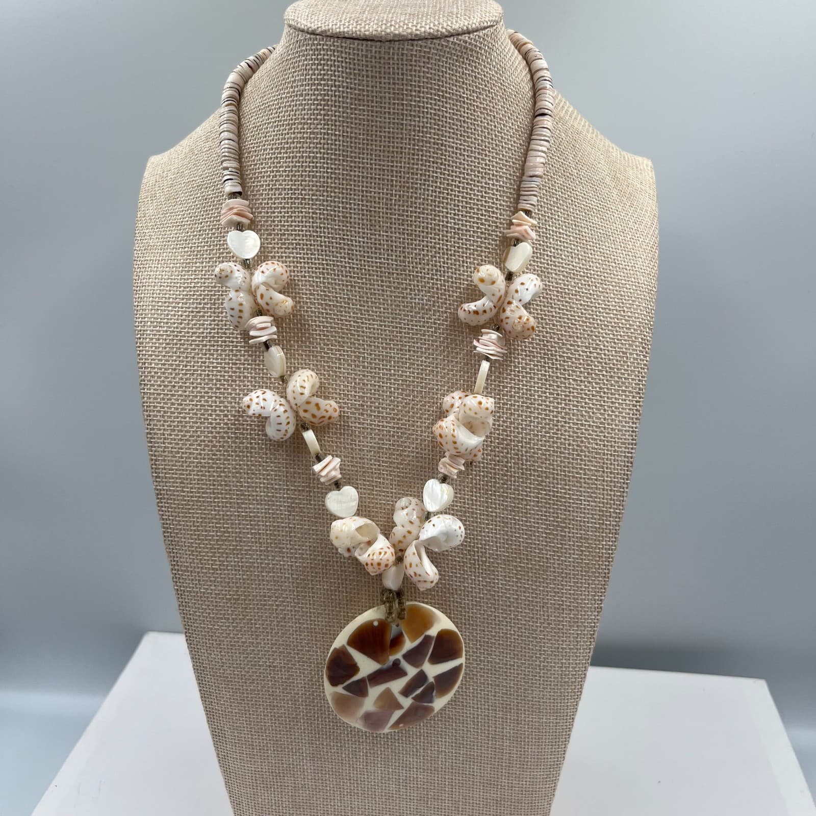 Vintage Shell Necklace Spotted Spiral Snail Shell Inlay Mosaic Pendant Boho 70s - Image 1