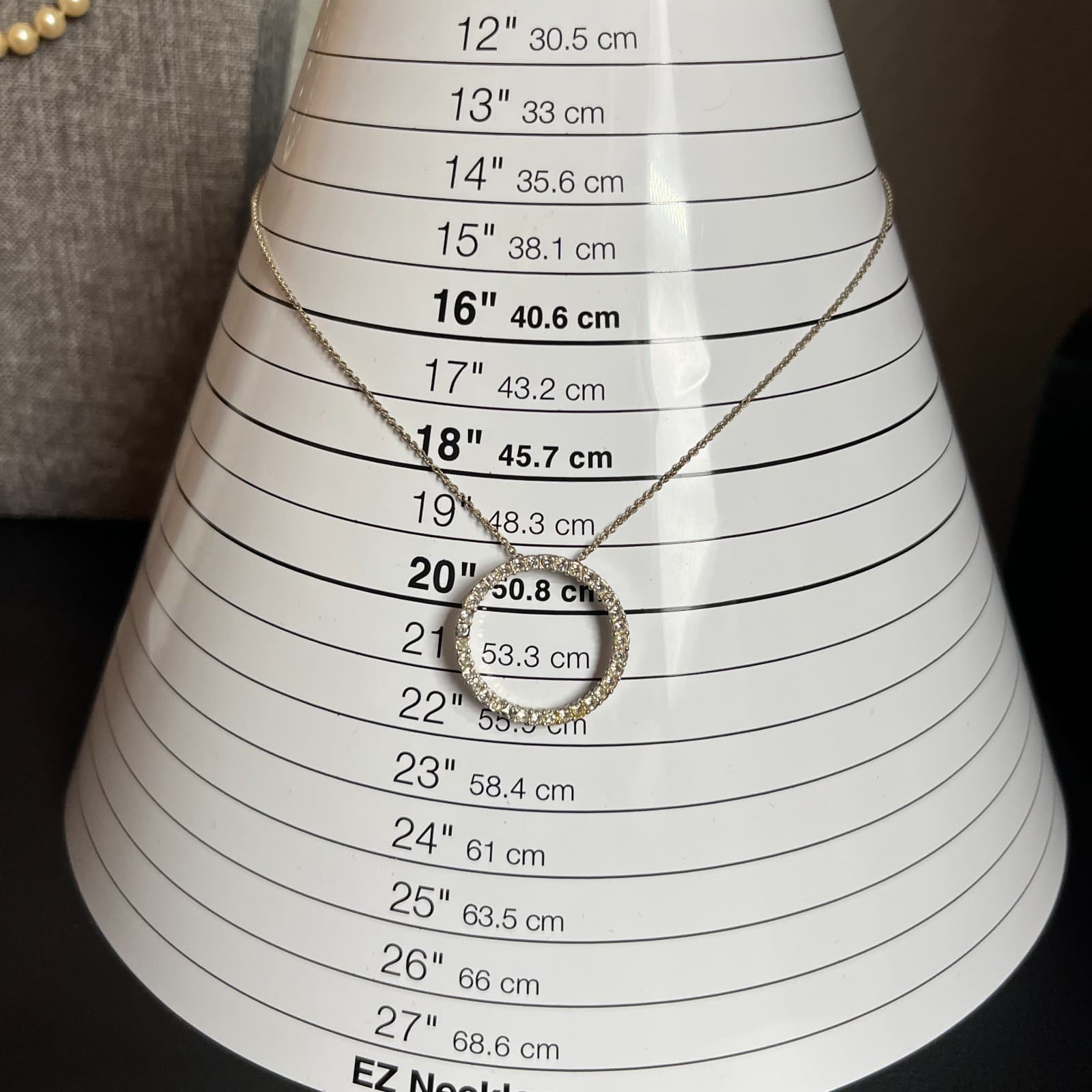 Vintage Rhinestone Circle of Life Necklace Eternity Pendant Silver Tone Sparkly - Thumbnail 7