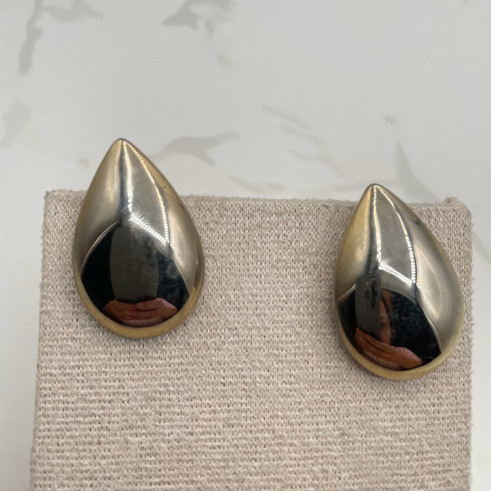 Vintage VTG Teardrop Dome Stud Earrings Minimalist Modern Gold Silver Tone - Thumbnail 3