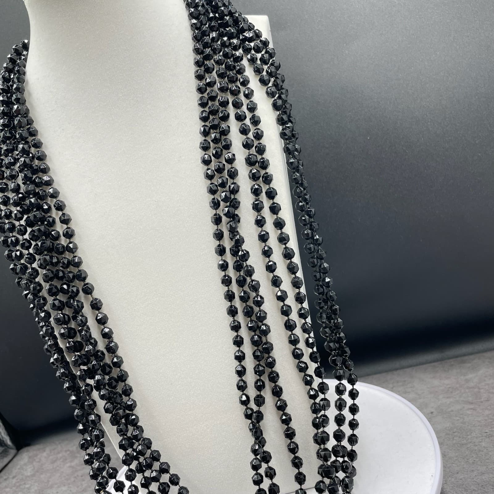 Vintage Multi-Strand Black Faceted Gold-Tone Lobster Beaded Necklace - Size 17" - Thumbnail 4