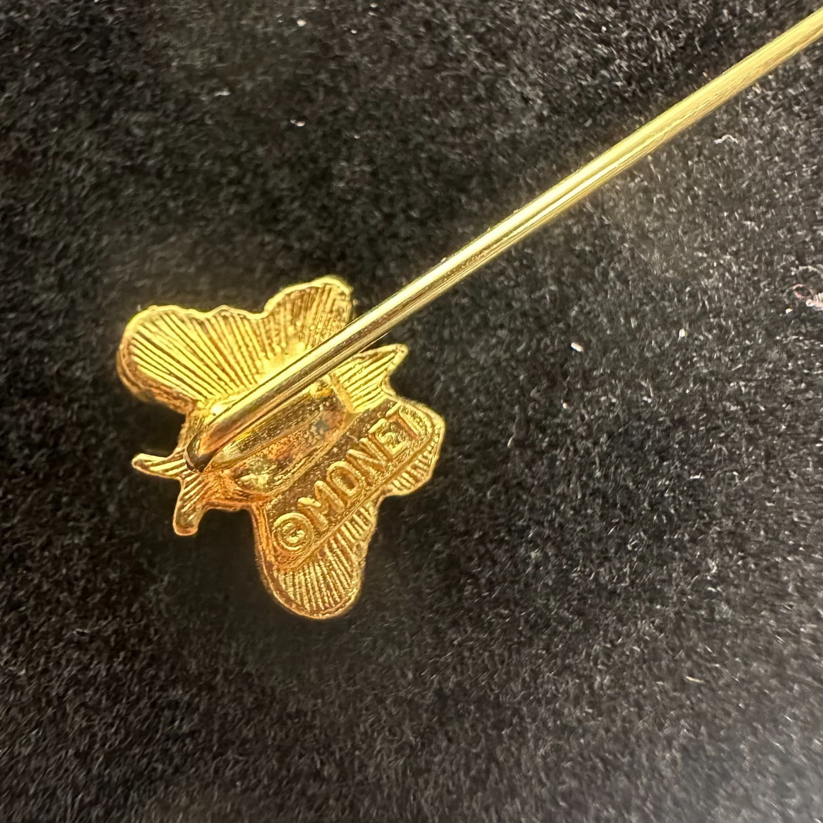 Vintage Gold-Tone Butterfly Stick Pin Brooch Dainty Insect Motif - Thumbnail 3