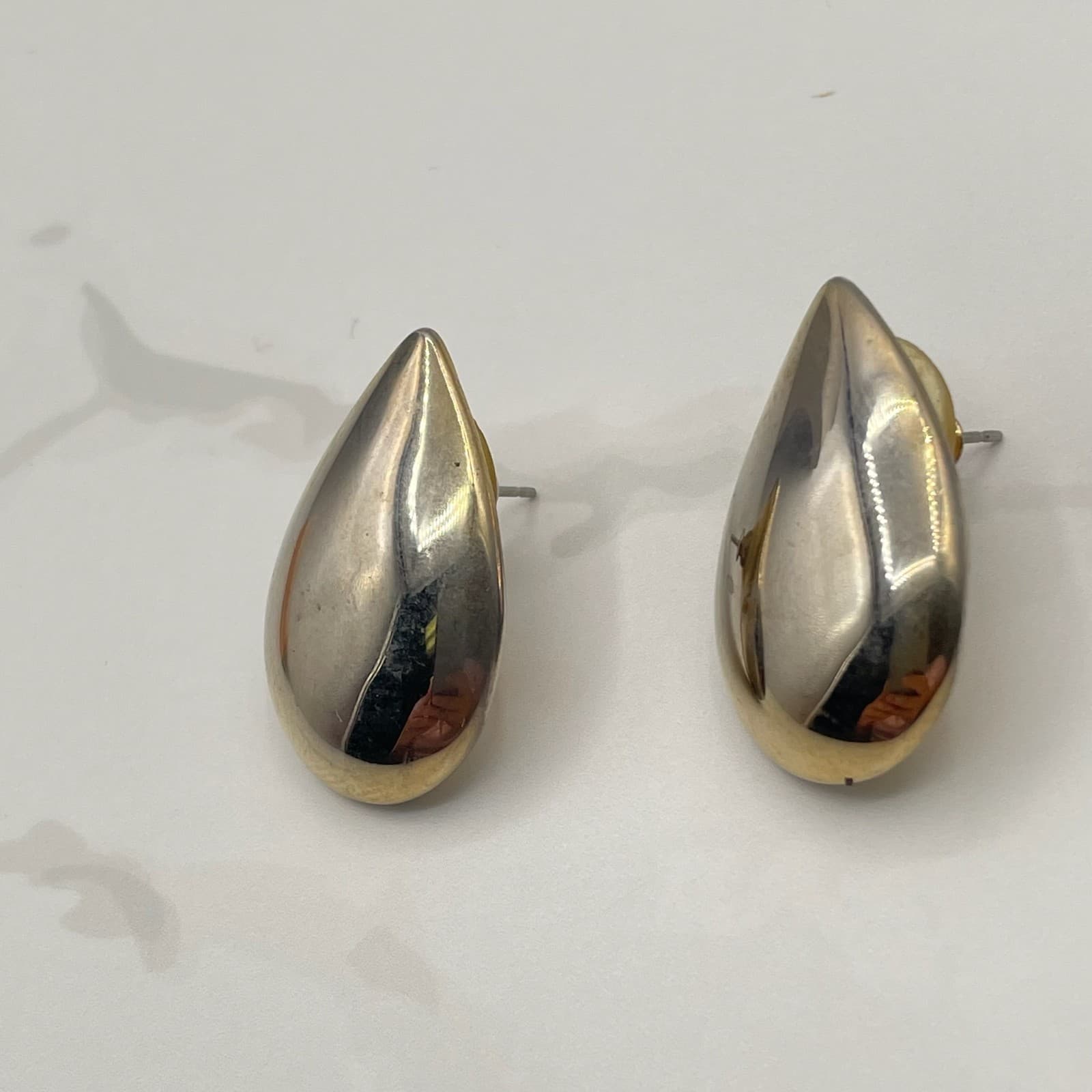 Vintage VTG Teardrop Dome Stud Earrings Minimalist Modern Gold Silver Tone - Thumbnail 10