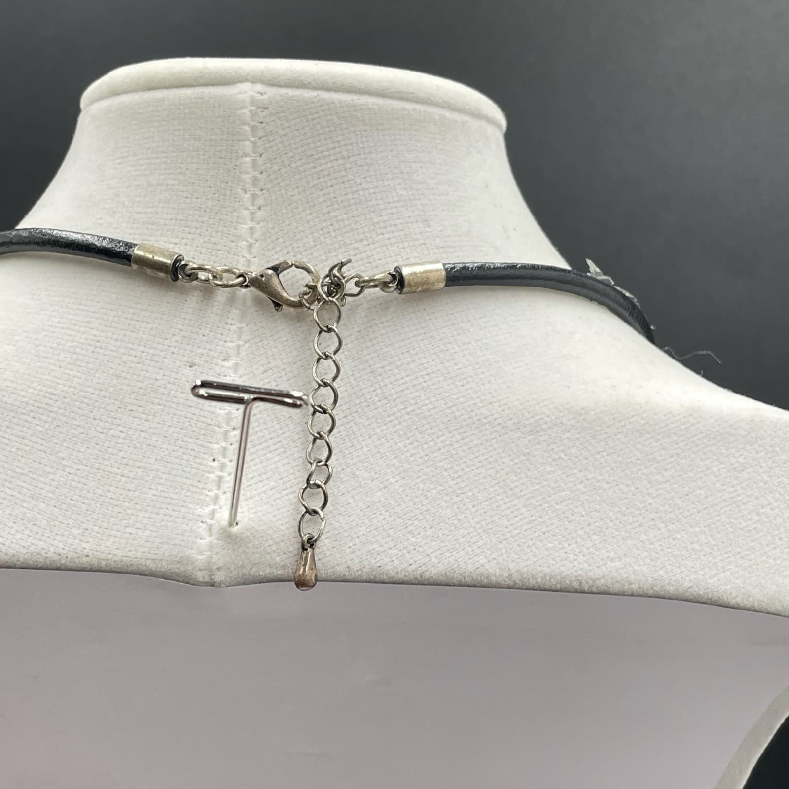 Vintage Black Leather Choker Silver-Toned Scarab Beetle Necklace - Size 17" - Thumbnail 6