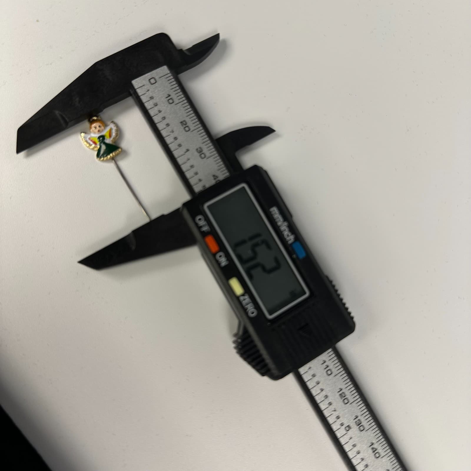 Vintage Angel Stick Pin – Enamel Holiday Guardian Angel Jewelry - Thumbnail 3