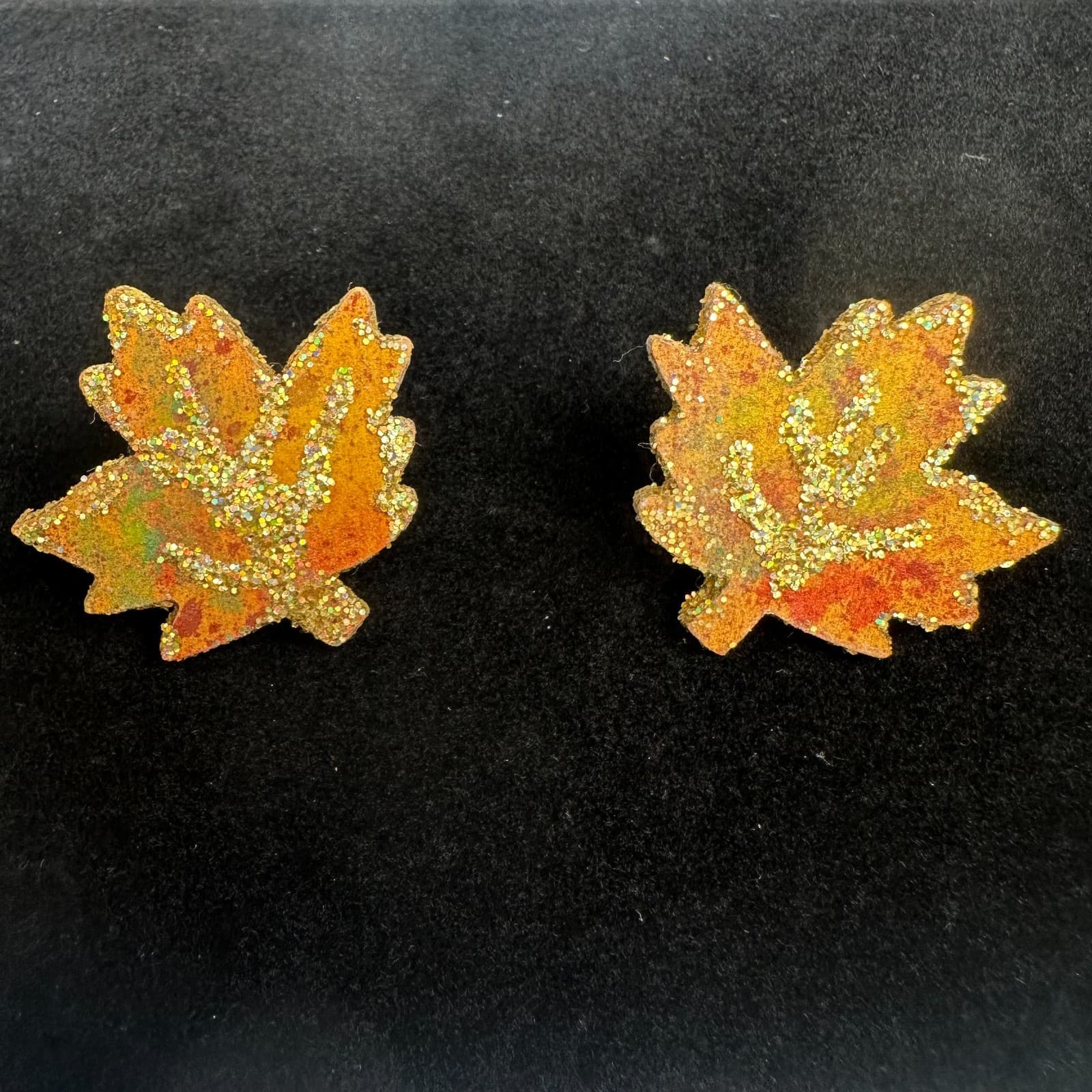 Vintage Glitter Maple Leaf Earrings Autumn Fall Harvest Theme - Thumbnail 2