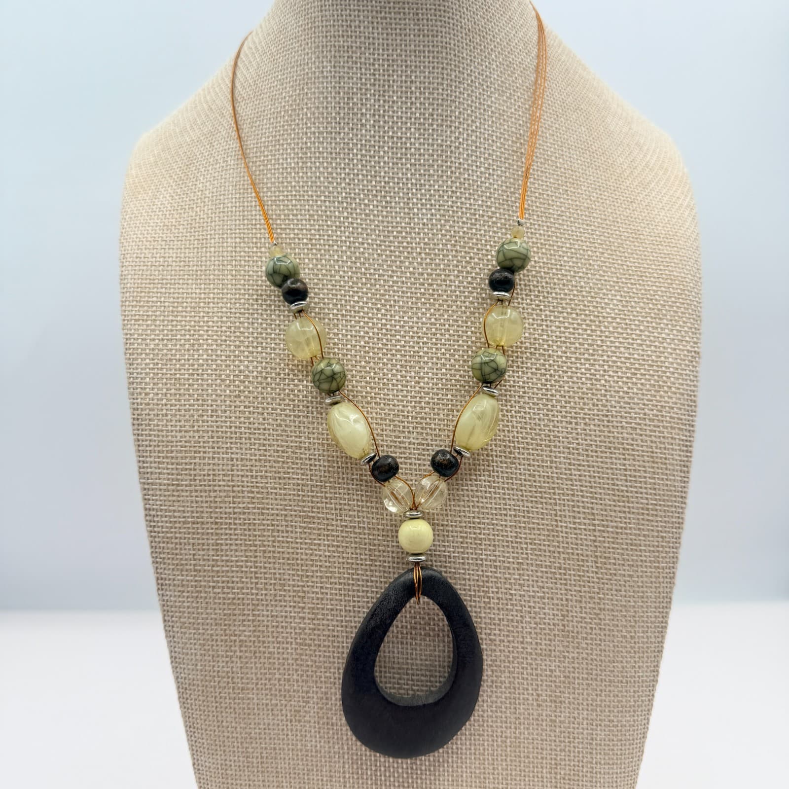 Vintage 90s Handcrafted Mixed Media Statement Necklace Wood & Serpentine Jewelry - Thumbnail 5