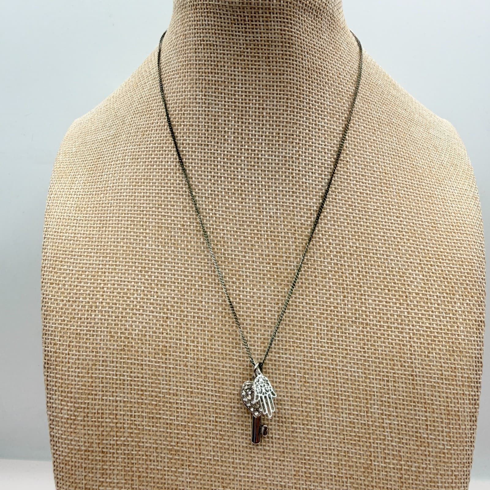 Vintage 80s Ornate Hamsa Hand Silver Tone Heart Key Amulet Statement Jewelry - Thumbnail 3