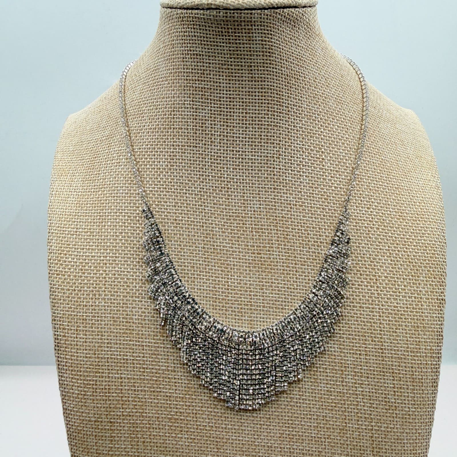 Vintage Y2K Silver Tone Bib Necklace Statement Retro Women's Classic Jewelry - Image 1