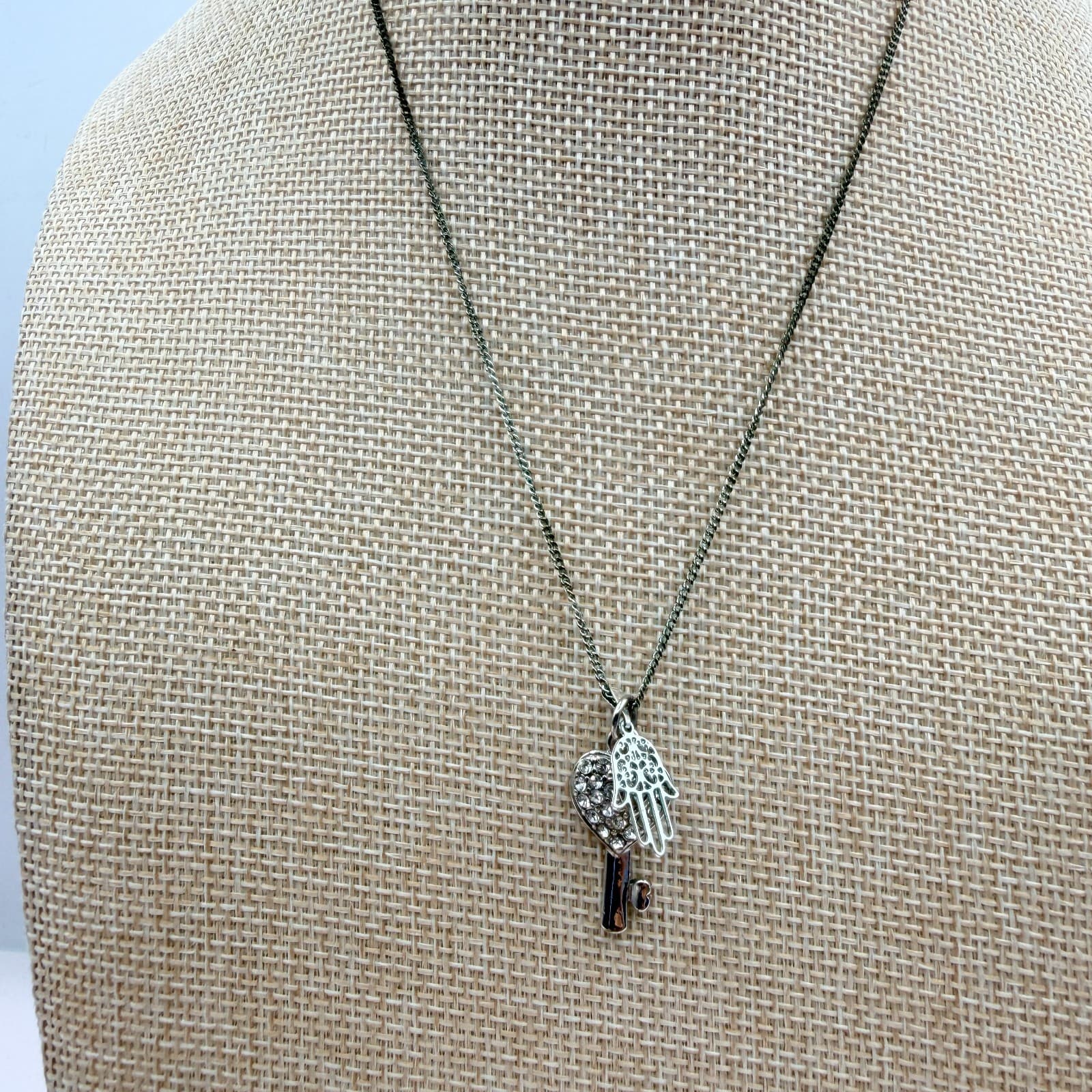 Vintage 80s Ornate Hamsa Hand Silver Tone Heart Key Amulet Statement Jewelry - Thumbnail 2