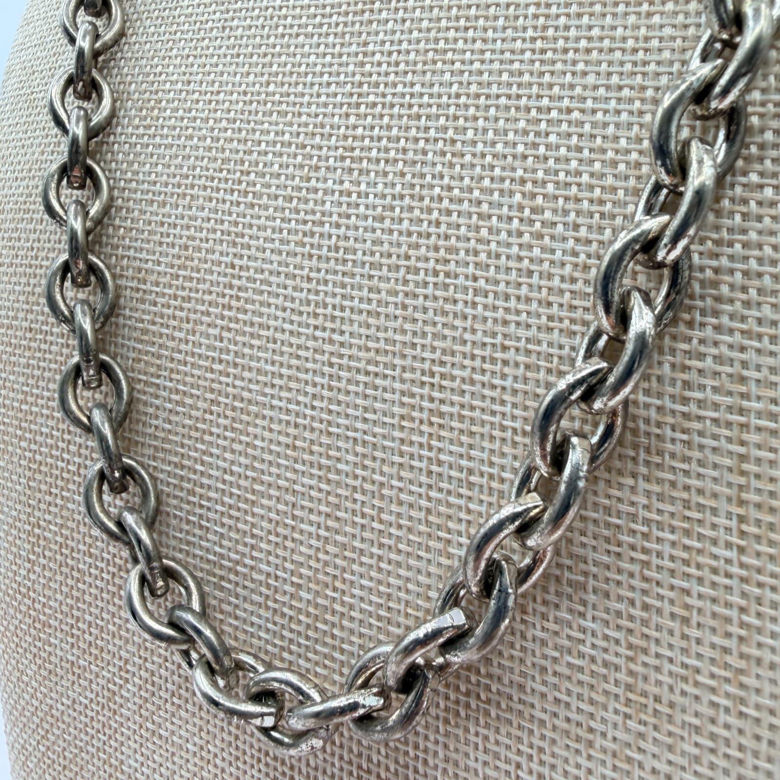 Vintage 90s Silver Tone Oval Link Chain Necklace Statement Women's Jewelry - Thumbnail 8