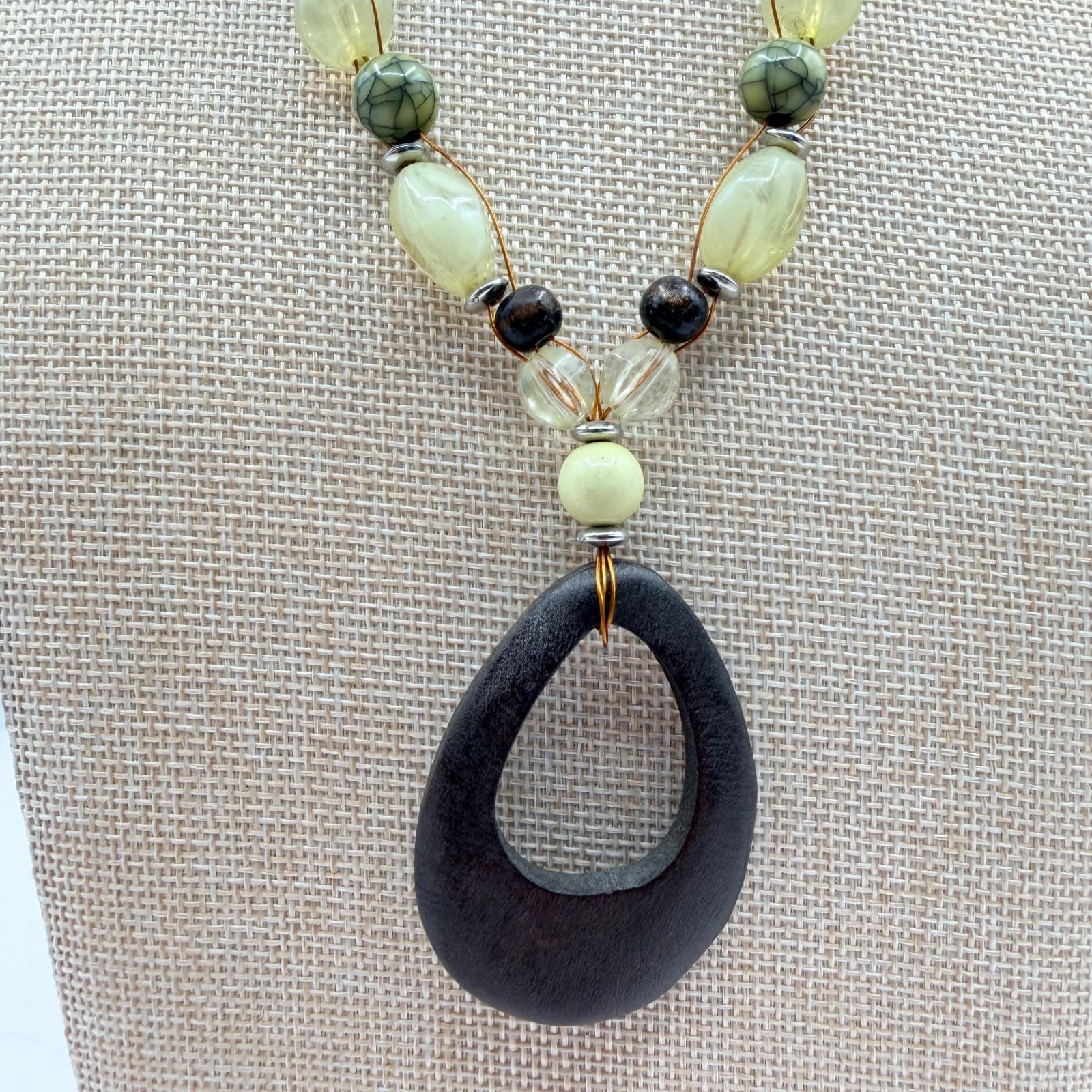 Vintage 90s Handcrafted Mixed Media Statement Necklace Wood & Serpentine Jewelry - Thumbnail 3