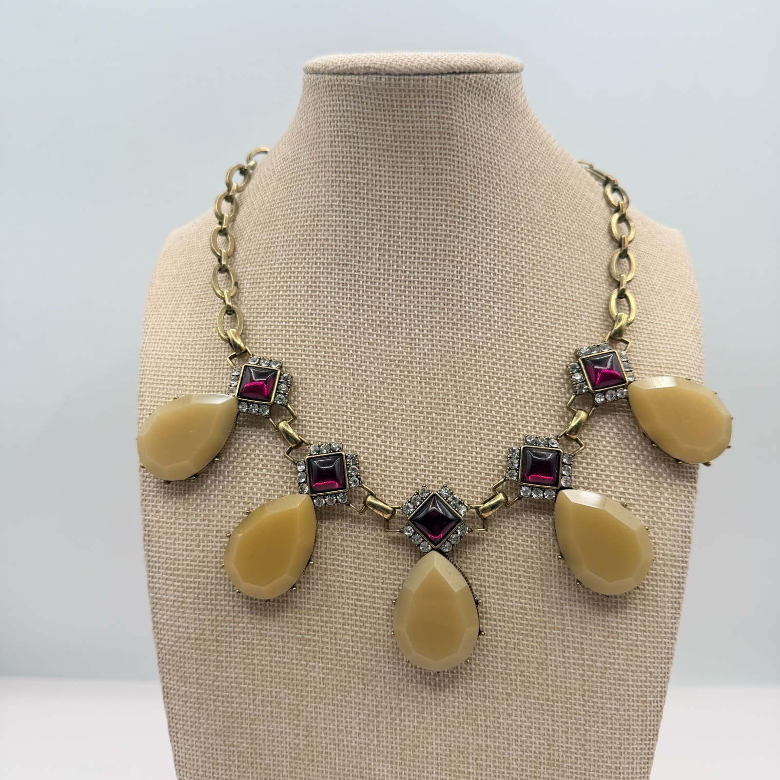 Vintage 80s Style Chunky Collar Necklace Rhinestone Halo Embellishments Jewelry - Thumbnail 5