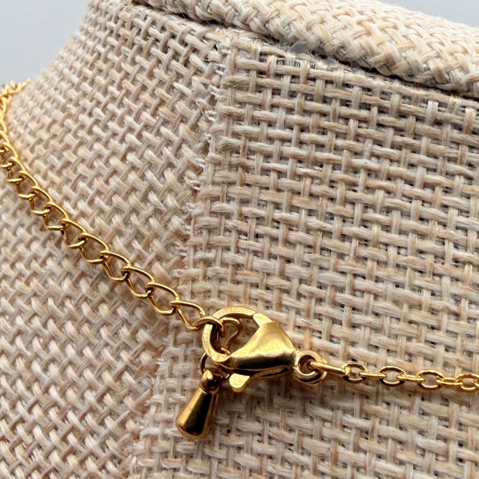 Vintage 80s Medusa Gorgon Bust Pendant Necklace Gold Tone Greek Mythlogy Jewelry - Thumbnail 10