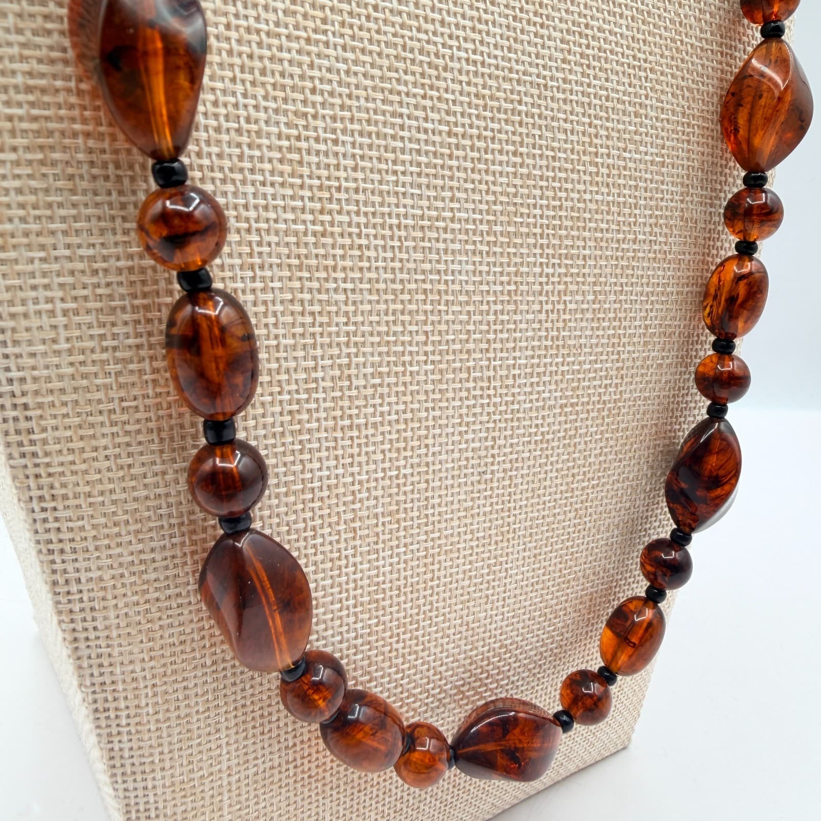 Vintage Y2K Amber Black Beaded Necklace Boho Women's Classic Fashion Jewelry - Thumbnail 4