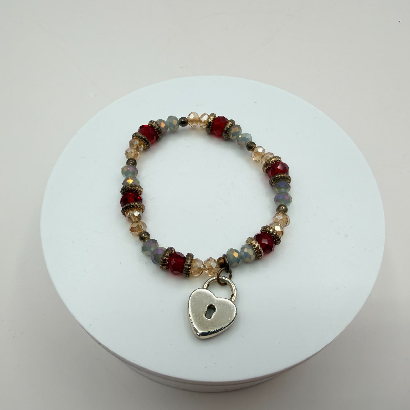 Vintage Y2K Women's Boho Beaded Stretch Bracelet Heart Padlock Charm Jewelry - Thumbnail 2