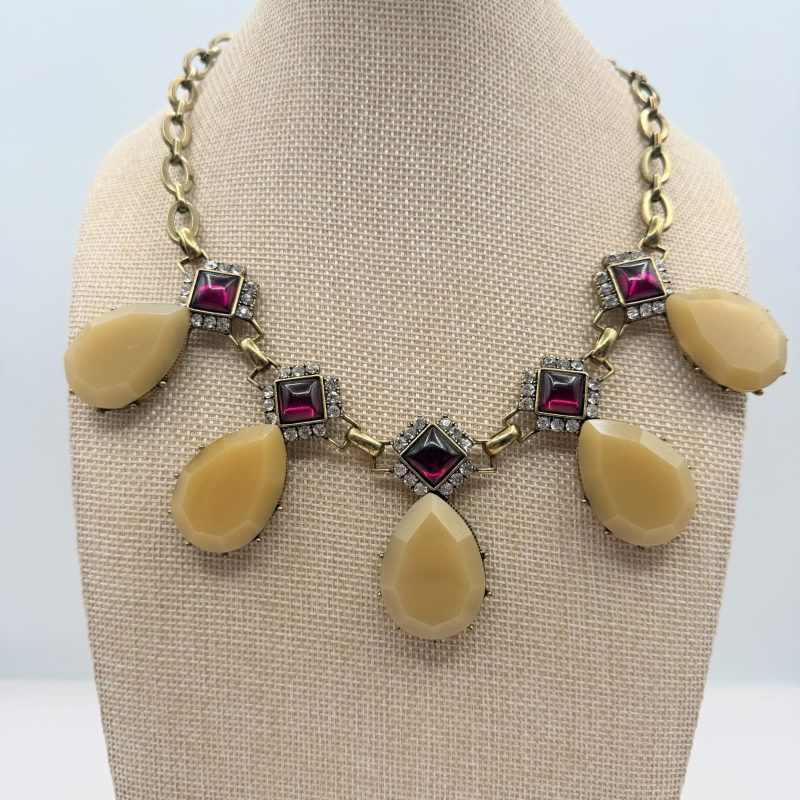 Vintage 80s Style Chunky Collar Necklace Rhinestone Halo Embellishments Jewelry - Thumbnail 2