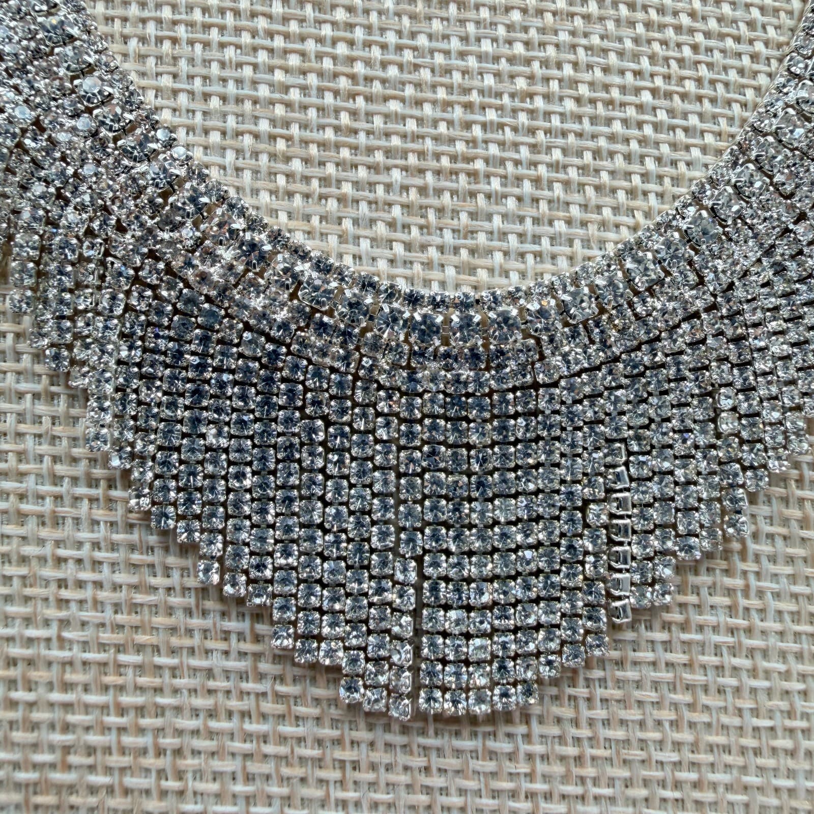 Vintage Y2K Silver Tone Bib Necklace Statement Retro Women's Classic Jewelry - Thumbnail 6