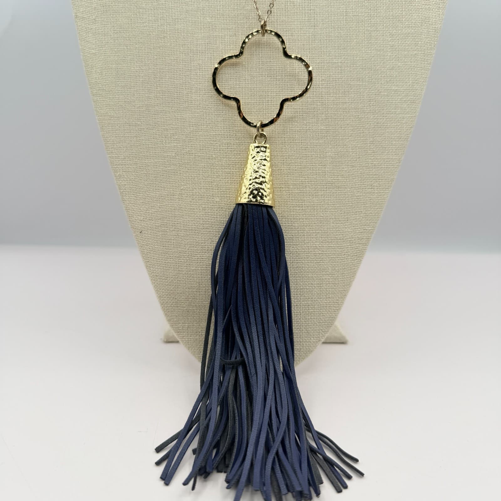 Vintage 80s Gold Tone Quatre Statement Necklace Bohemian Tassel Dangle jewelry - Thumbnail 2