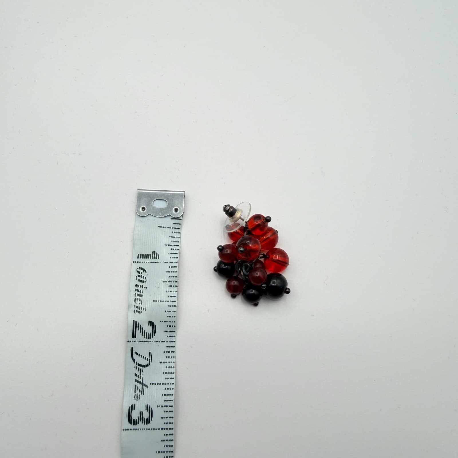 Vintage 80s Bohmian Garnet Glass Grape Cluster Dangle Earrings Statement Jewelry - Thumbnail 9