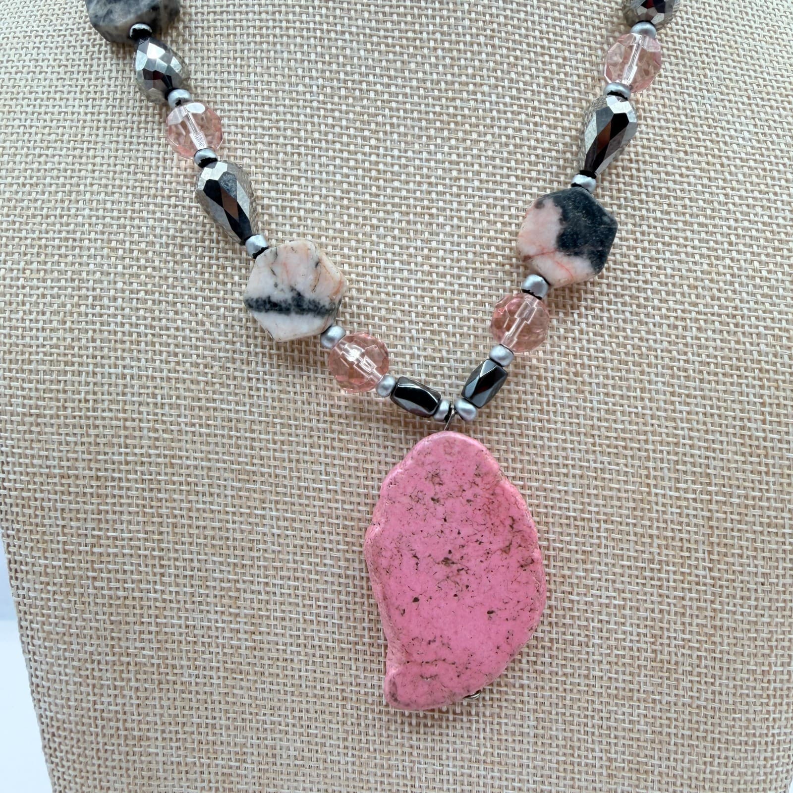 Vintage 90s Pink Stone Statement Necklace Glass Beaded Boho Fashion Jewelry - Thumbnail 3