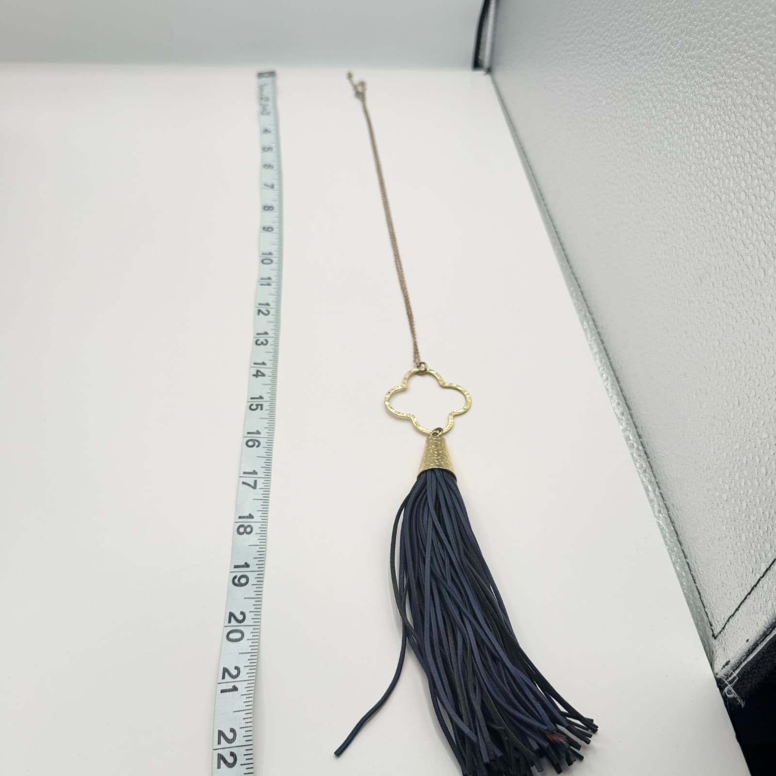 Vintage 80s Gold Tone Quatre Statement Necklace Bohemian Tassel Dangle jewelry - Thumbnail 8