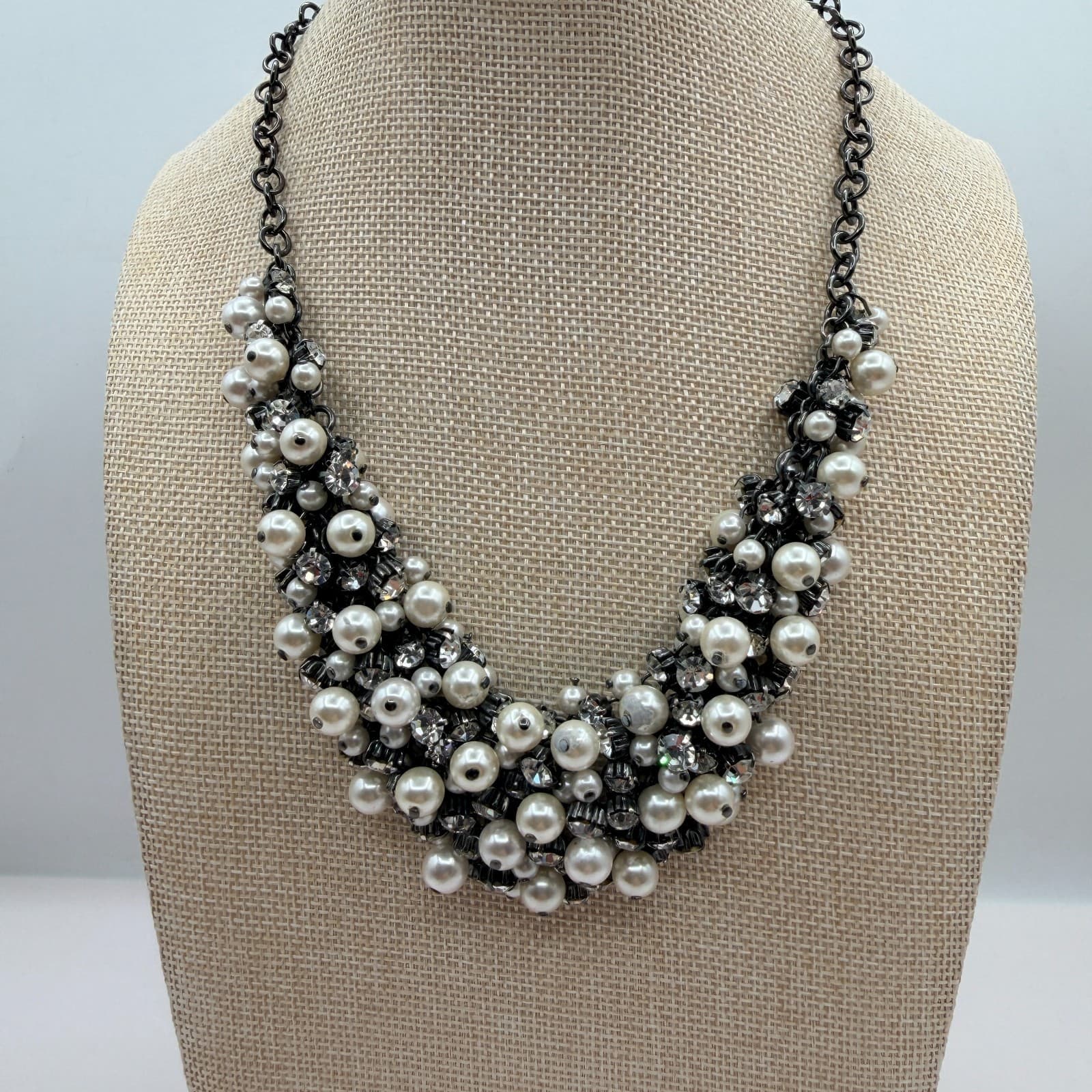 Vintage 90s Gunmetal Tone Faux Pearl Rhinestone Bib Necklace Women's Jewelry - Thumbnail 7