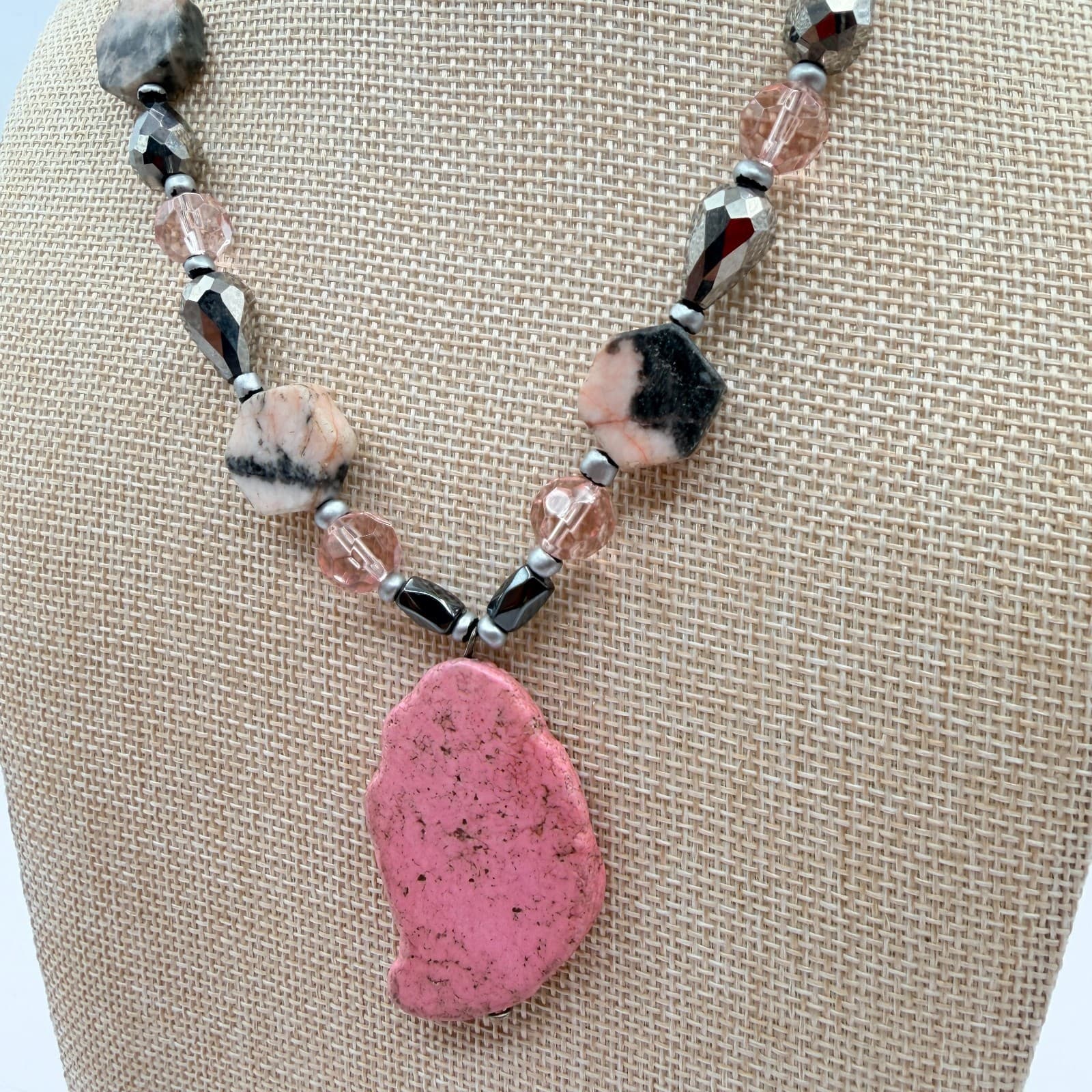 Vintage 90s Pink Stone Statement Necklace Glass Beaded Boho Fashion Jewelry - Thumbnail 7