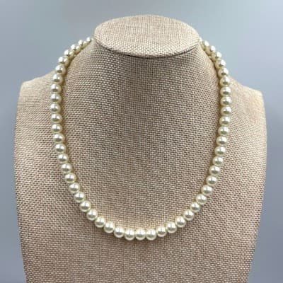 VTG Lot of 2 Mother Of Pearl Beaded Necklaces Ivory Classic Strand Jewelry Set - Image 1