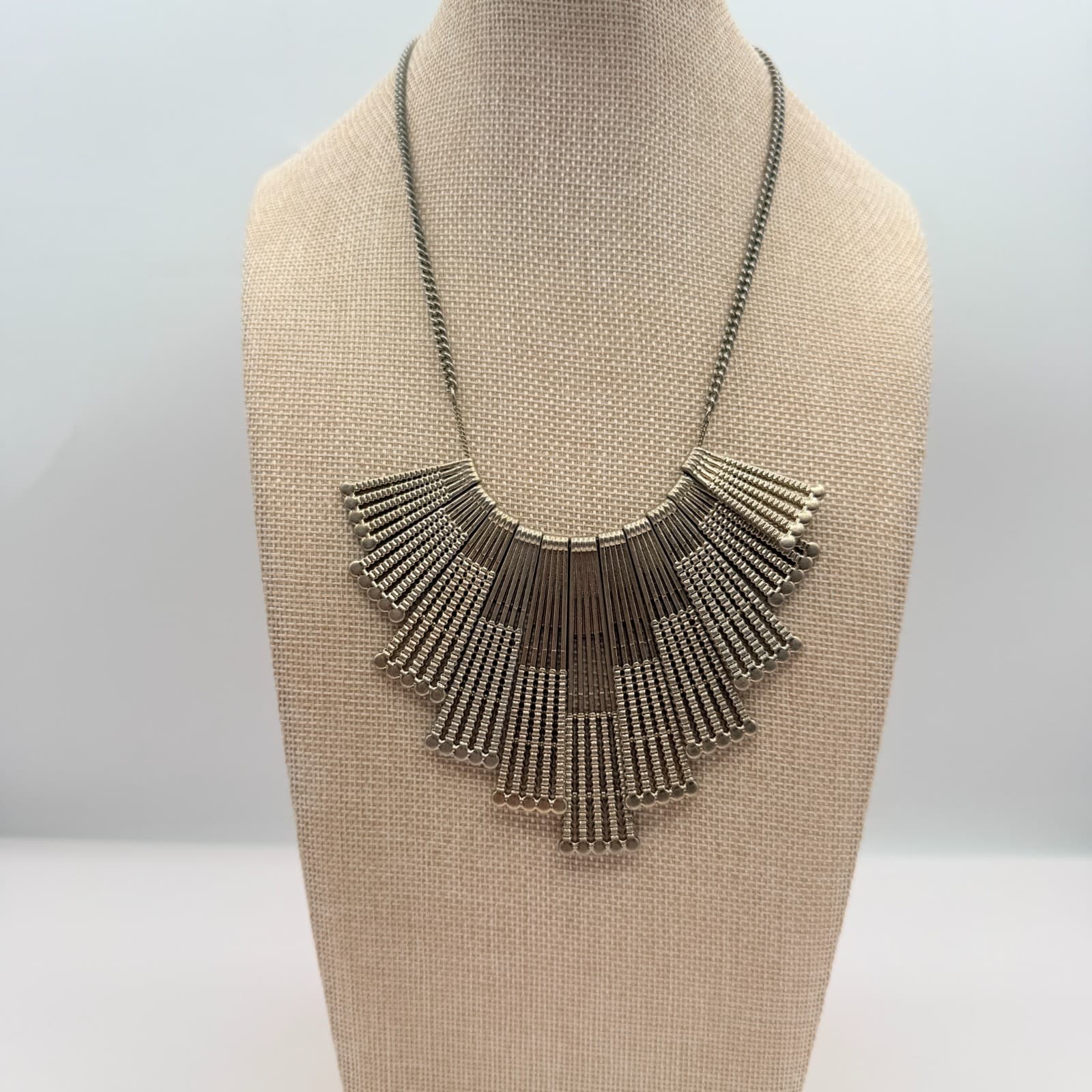 Vintage 90s Silver Tone Fan Fringe Necklace Statement Women's Classic Jewelry - Image 1