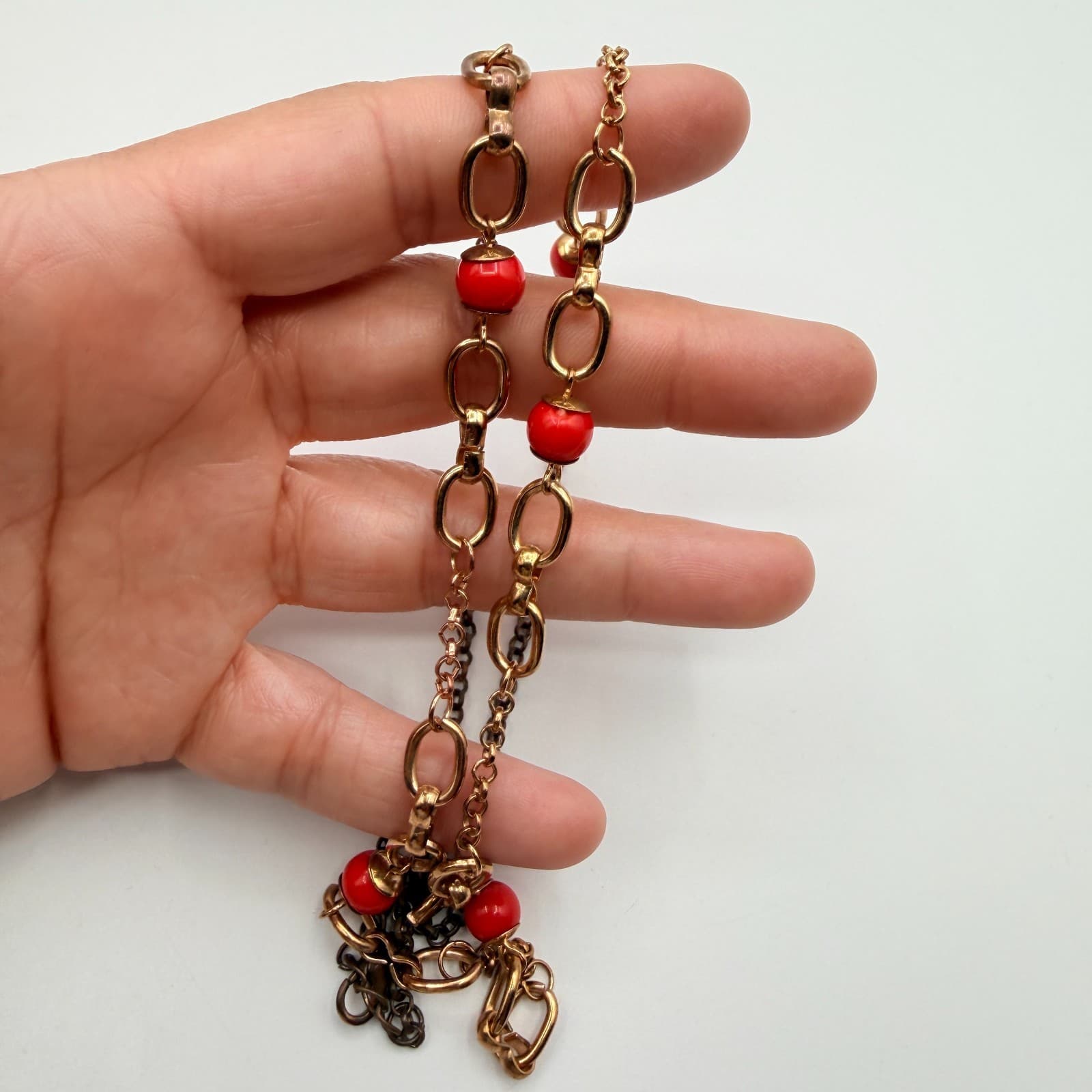 Vintage 90s Gold Tone Link Chain Red Beaded Necklace Women's Classic Jewelry - Thumbnail 9