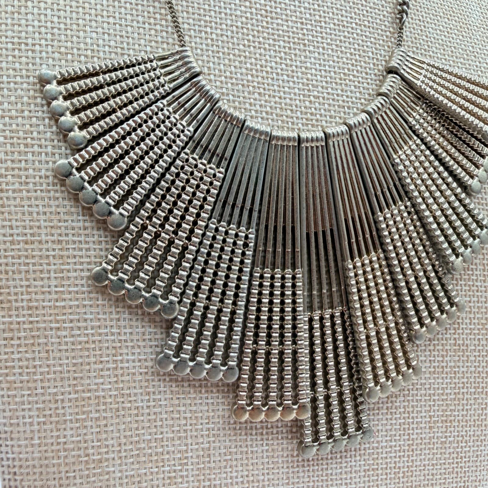 Vintage 90s Silver Tone Fan Fringe Necklace Statement Women's Classic Jewelry - Thumbnail 6
