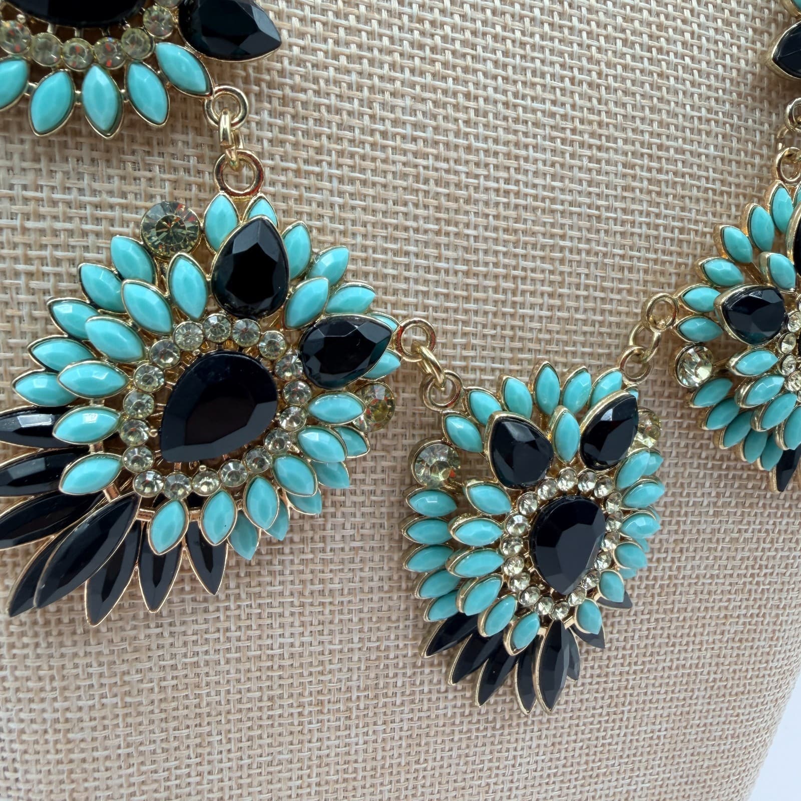 Vintage 90s Gold Tone Bib Necklace Statement Boho Women's Classic Jewelry - Thumbnail 4