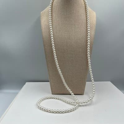 VTG Lot of 2 Mother Of Pearl Beaded Necklaces Ivory Classic Strand Jewelry Set - Thumbnail 9