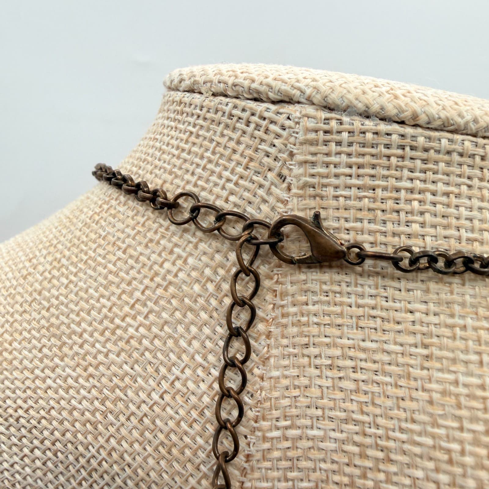 Vintage 90s Gold Tone Link Chain Red Beaded Necklace Women's Classic Jewelry - Thumbnail 8