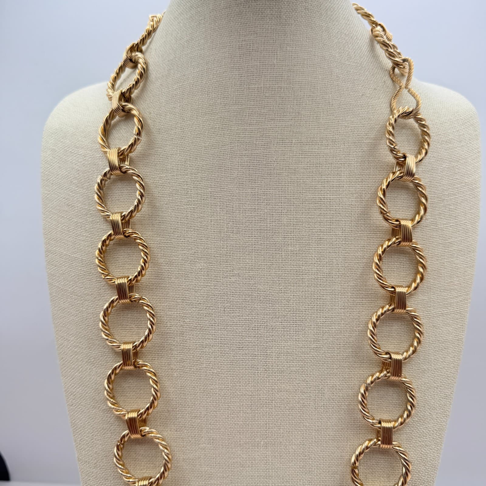 Vintage Y2K Gold Tone Textured Circle link Chain Necklace Women's Jewelry - Thumbnail 6