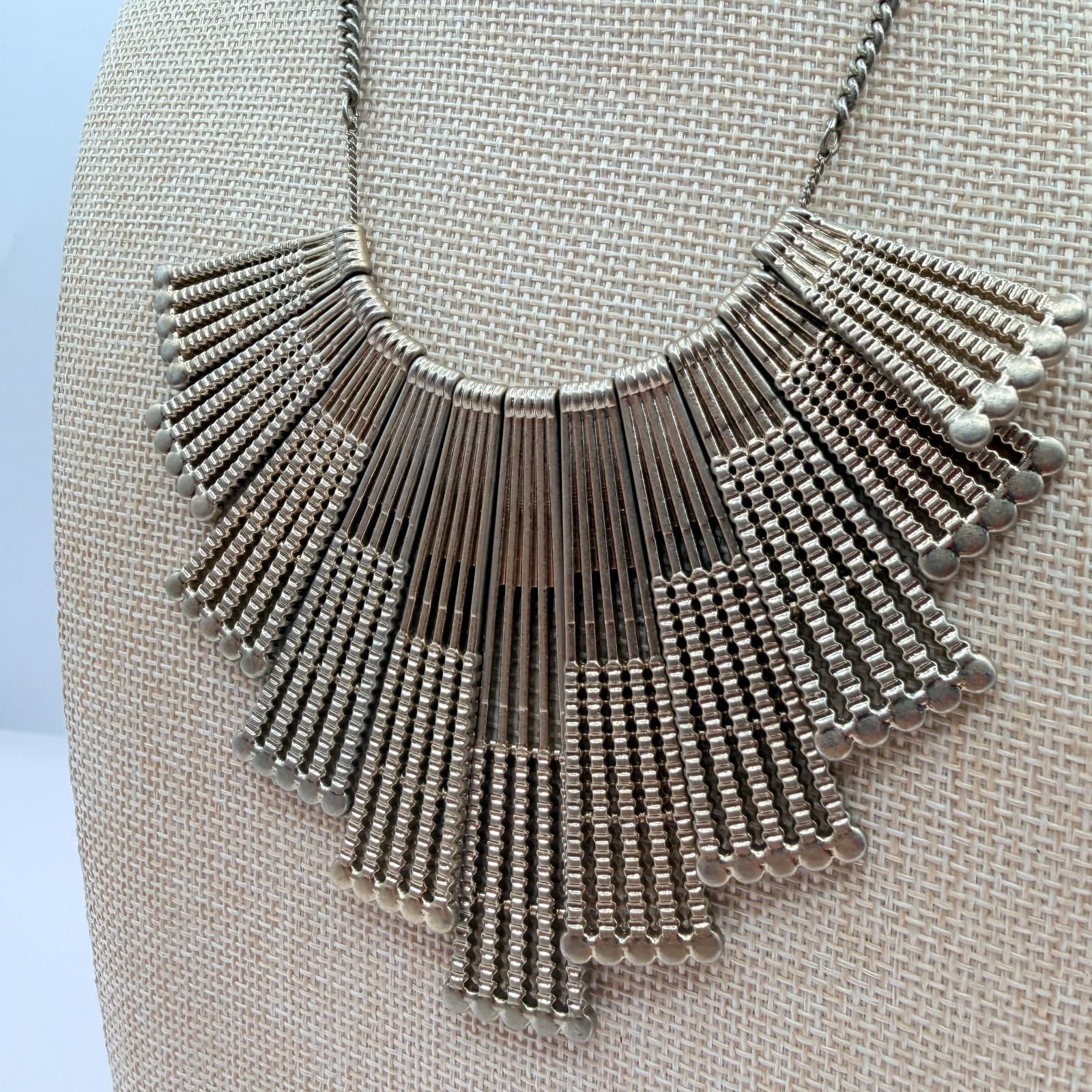 Vintage 90s Silver Tone Fan Fringe Necklace Statement Women's Classic Jewelry - Thumbnail 7