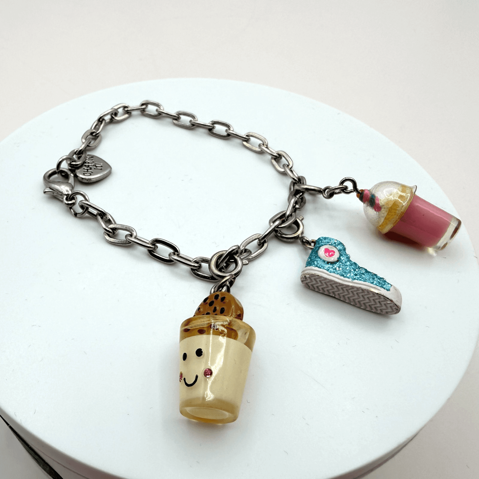 Vintage Y2K Silver Tone Charm It Link Bracelet Food Sneaker Shoe Charms Jewelry - Image 1