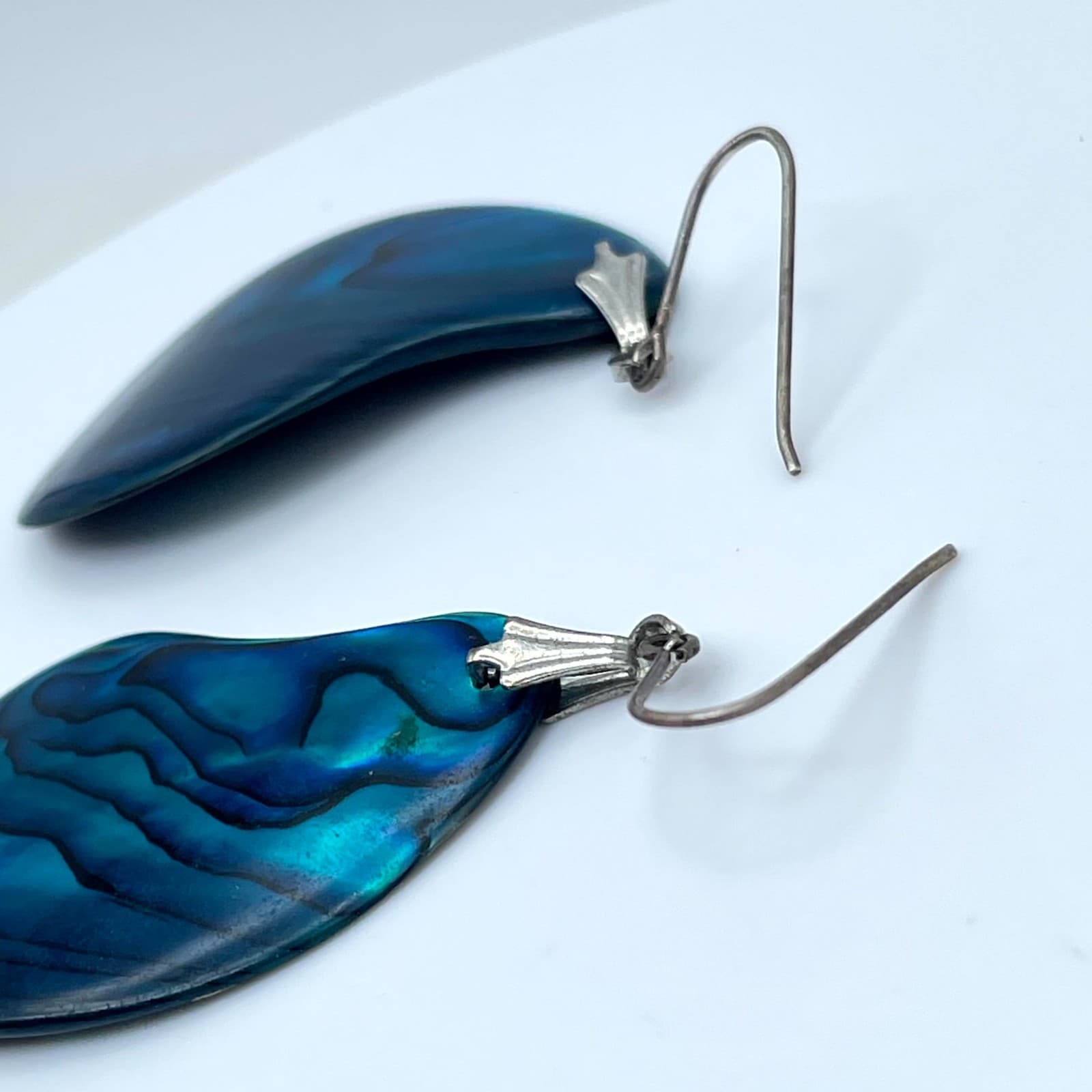 Bohemian Silver-Tone Green Iridescent Abalone Shell Teardrop Drop Hook Earrings - Thumbnail 7