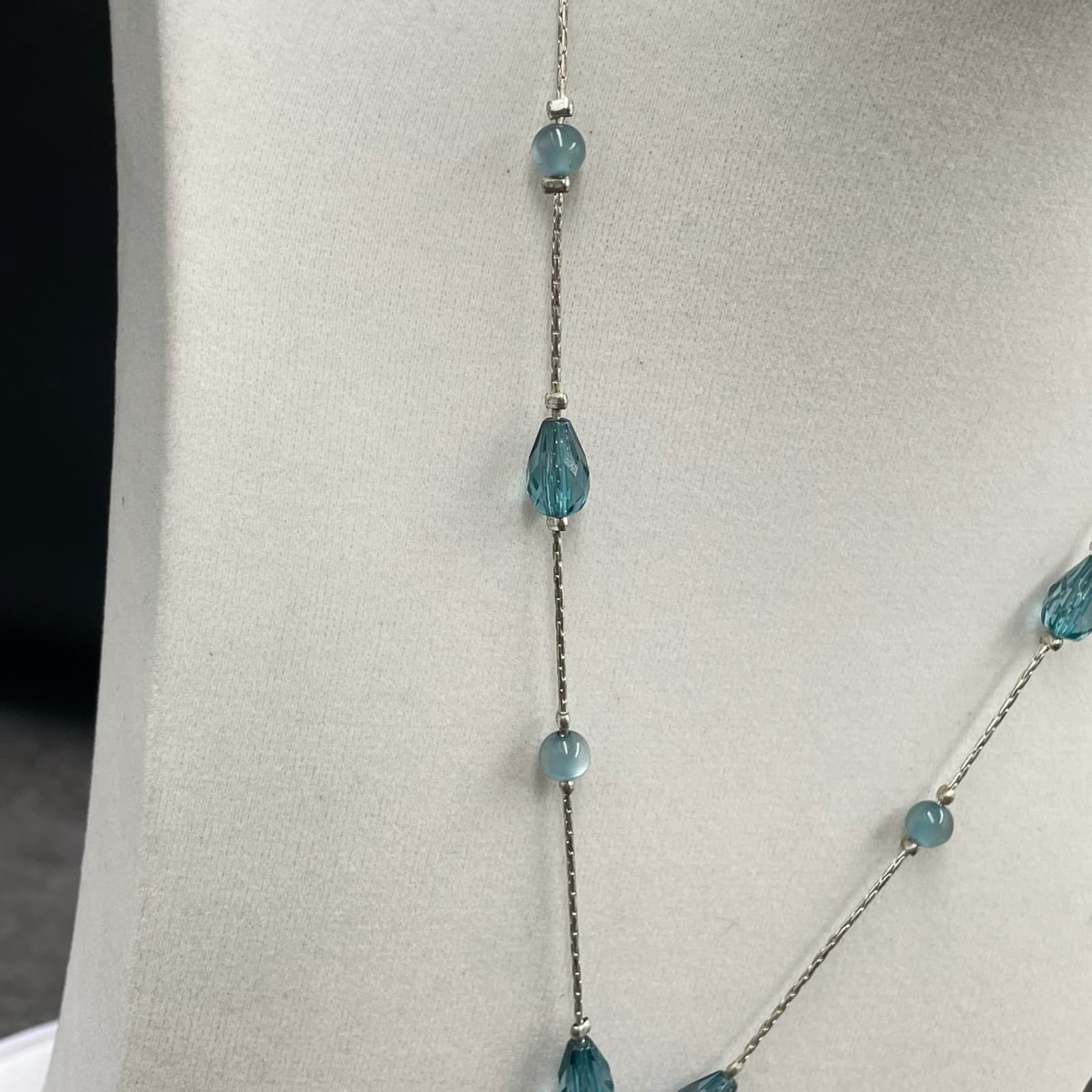 Vintage Contemporary Silver-Tone Cord Chain Blue Stone Sparkler Station Pendant - Thumbnail 5