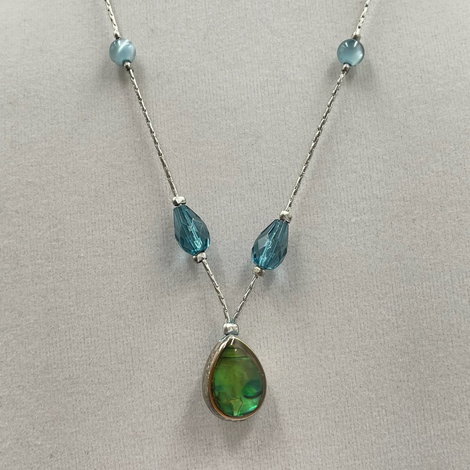 Vintage Contemporary Silver-Tone Cord Chain Blue Stone Sparkler Station Pendant - Thumbnail 7