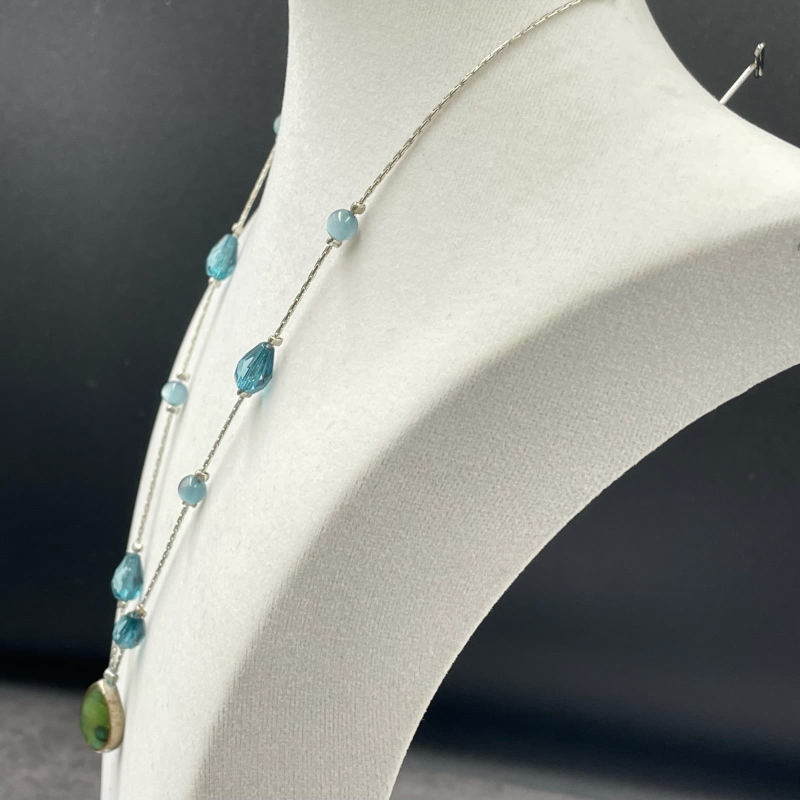 Vintage Contemporary Silver-Tone Cord Chain Blue Stone Sparkler Station Pendant - Thumbnail 10