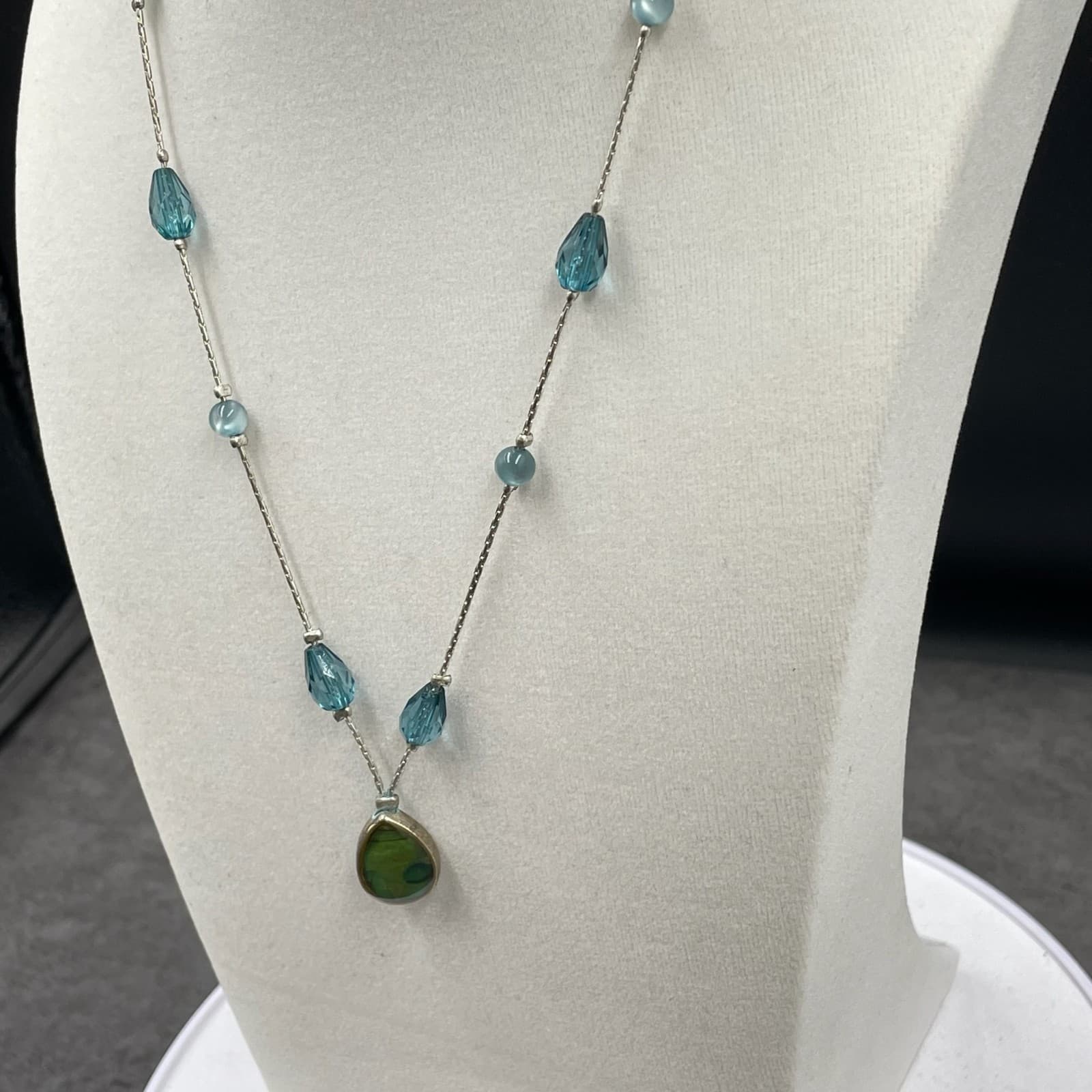 Vintage Contemporary Silver-Tone Cord Chain Blue Stone Sparkler Station Pendant - Thumbnail 9